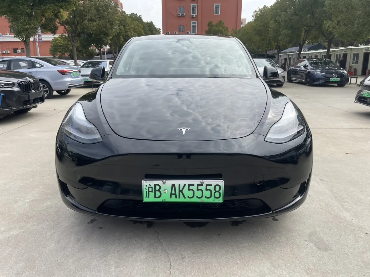 Tesla Model Y  из Китая