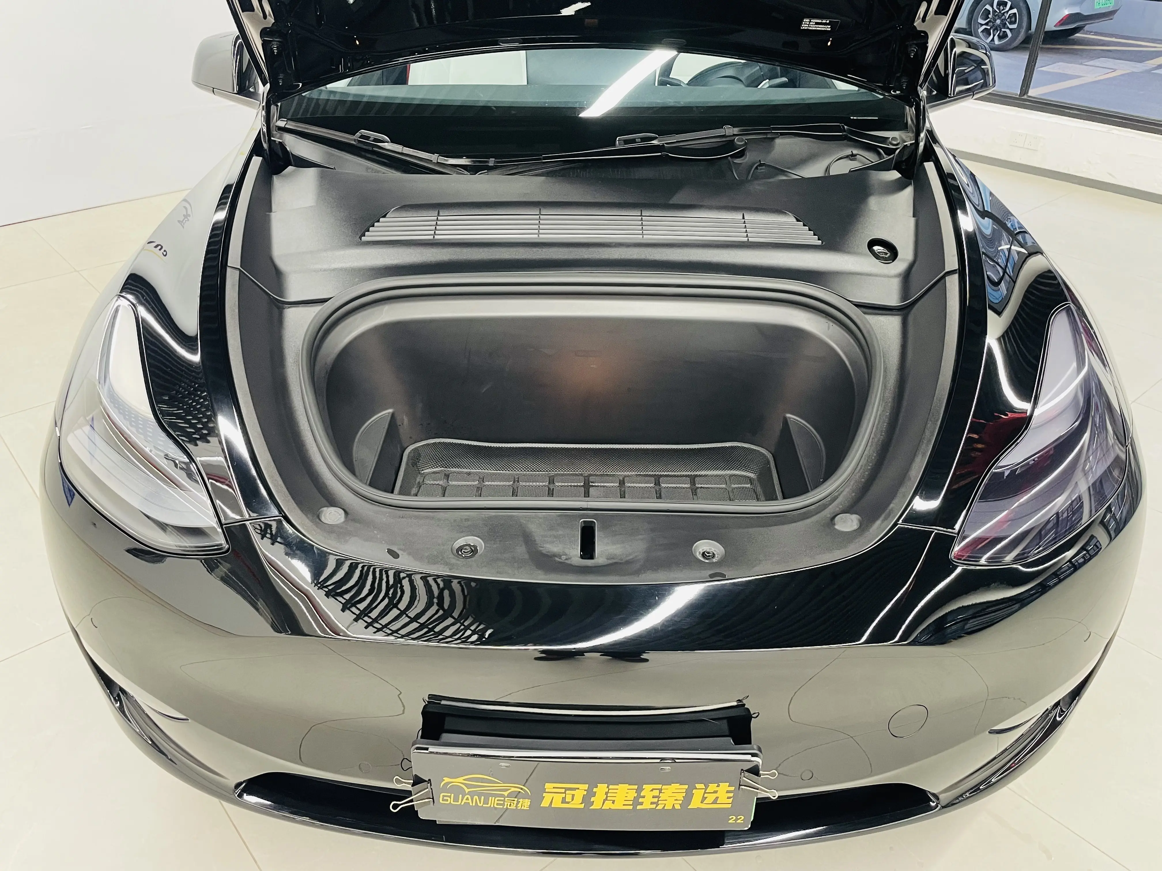 Tesla Model Y  из Китая