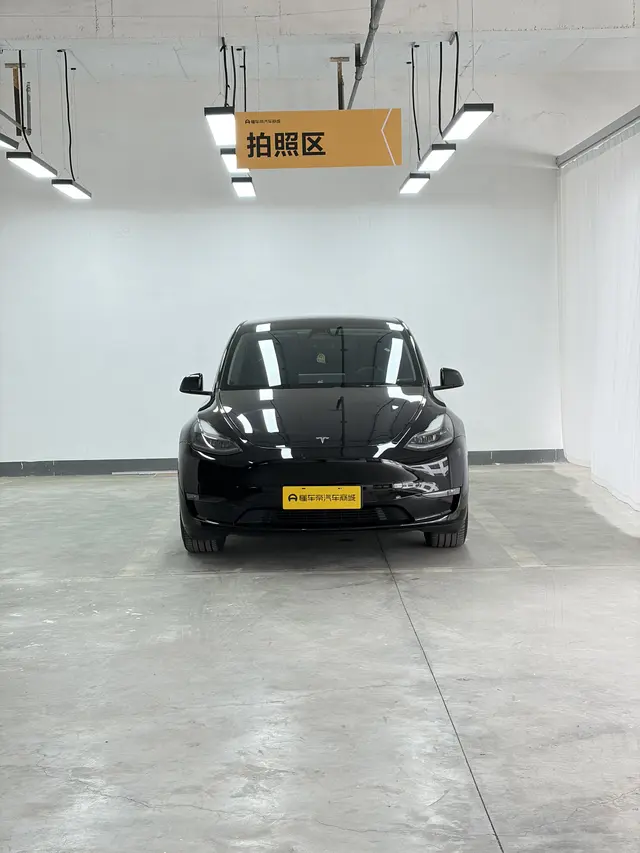 Tesla Model Y  из Китая