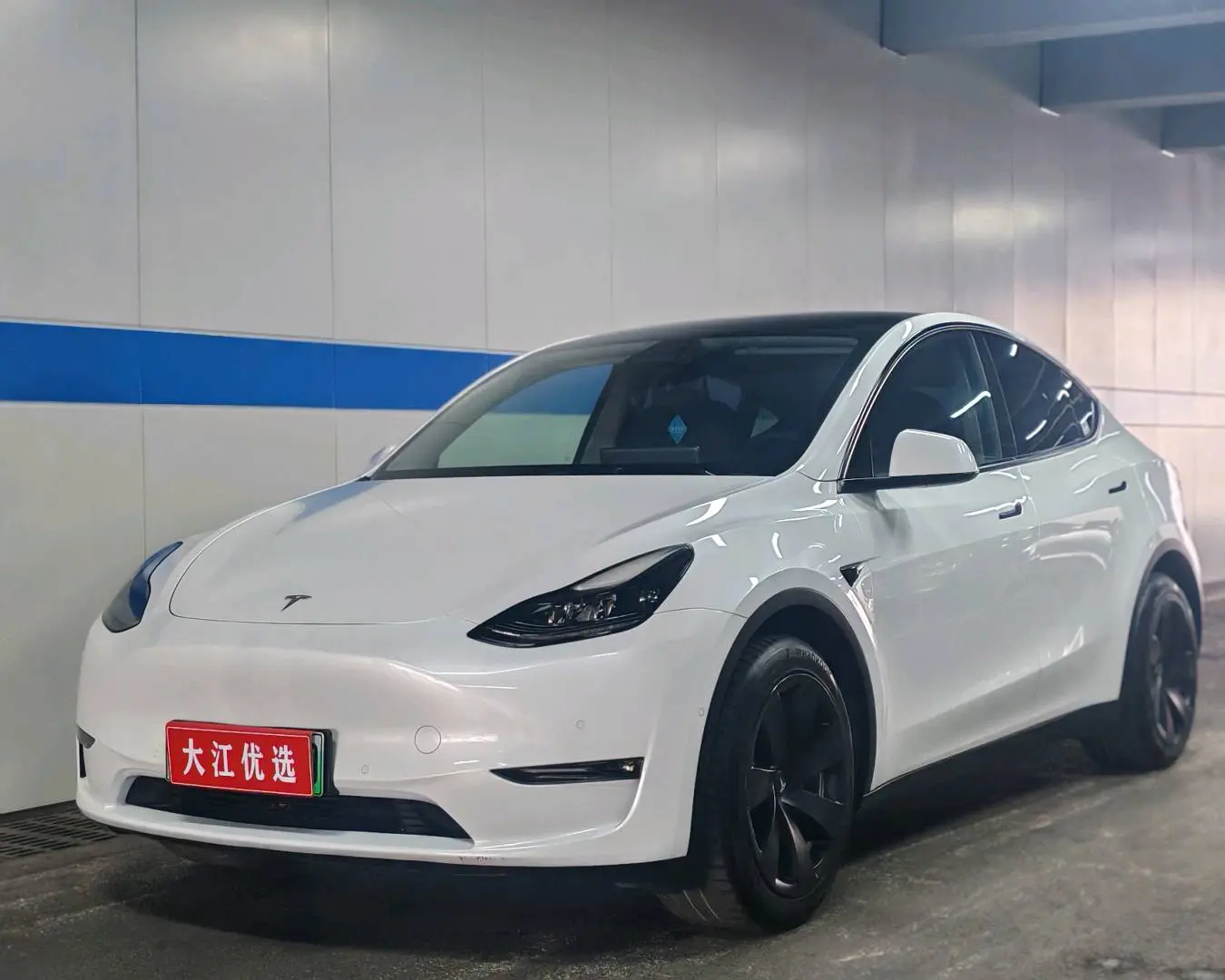 Tesla Model Y  из Китая