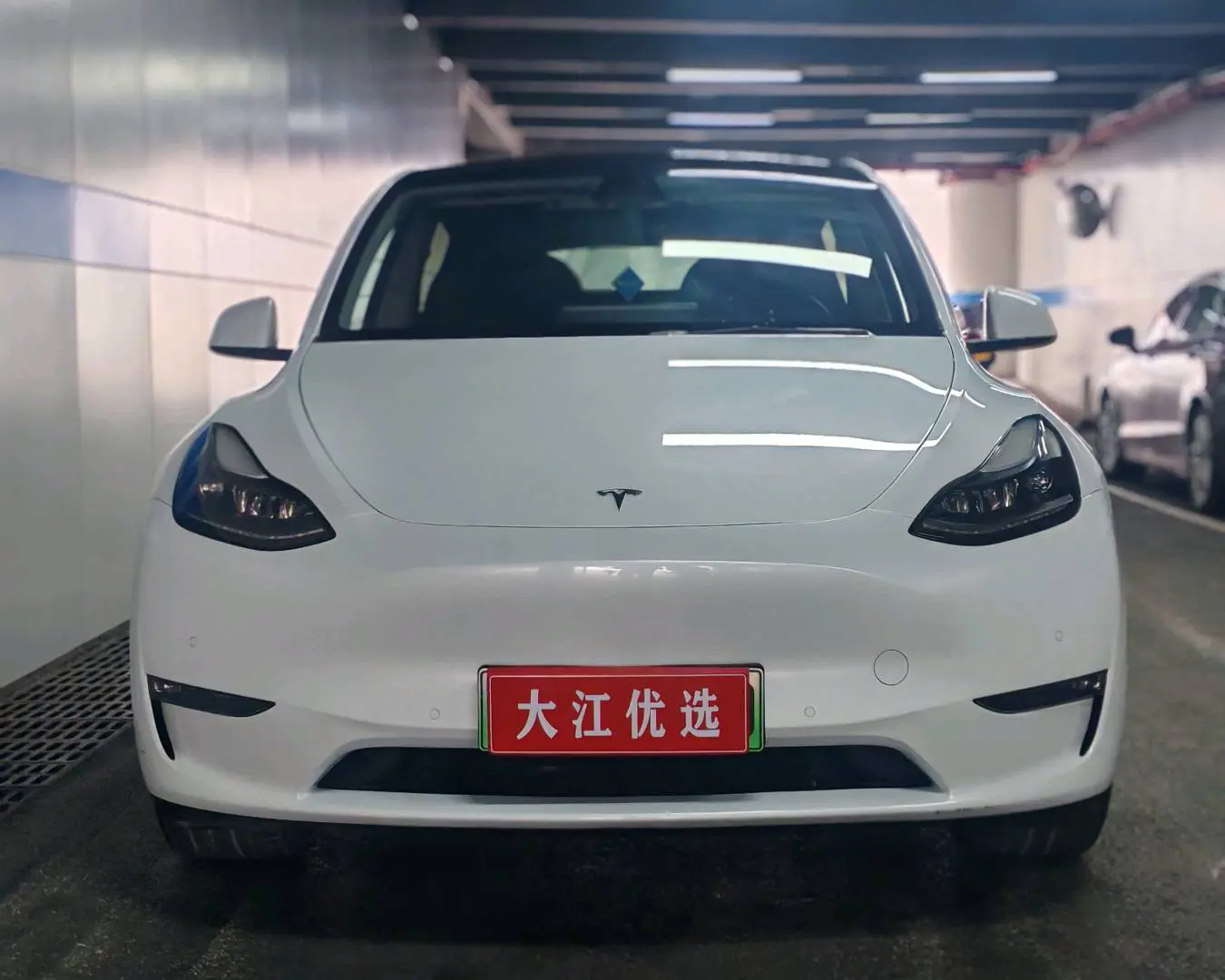 Tesla Model Y  из Китая