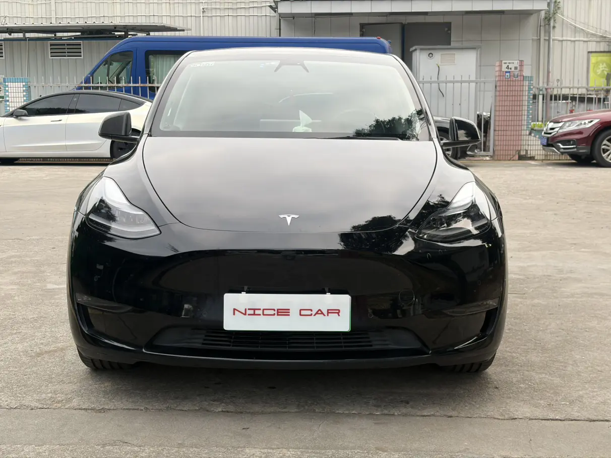 Tesla Model Y  из Китая