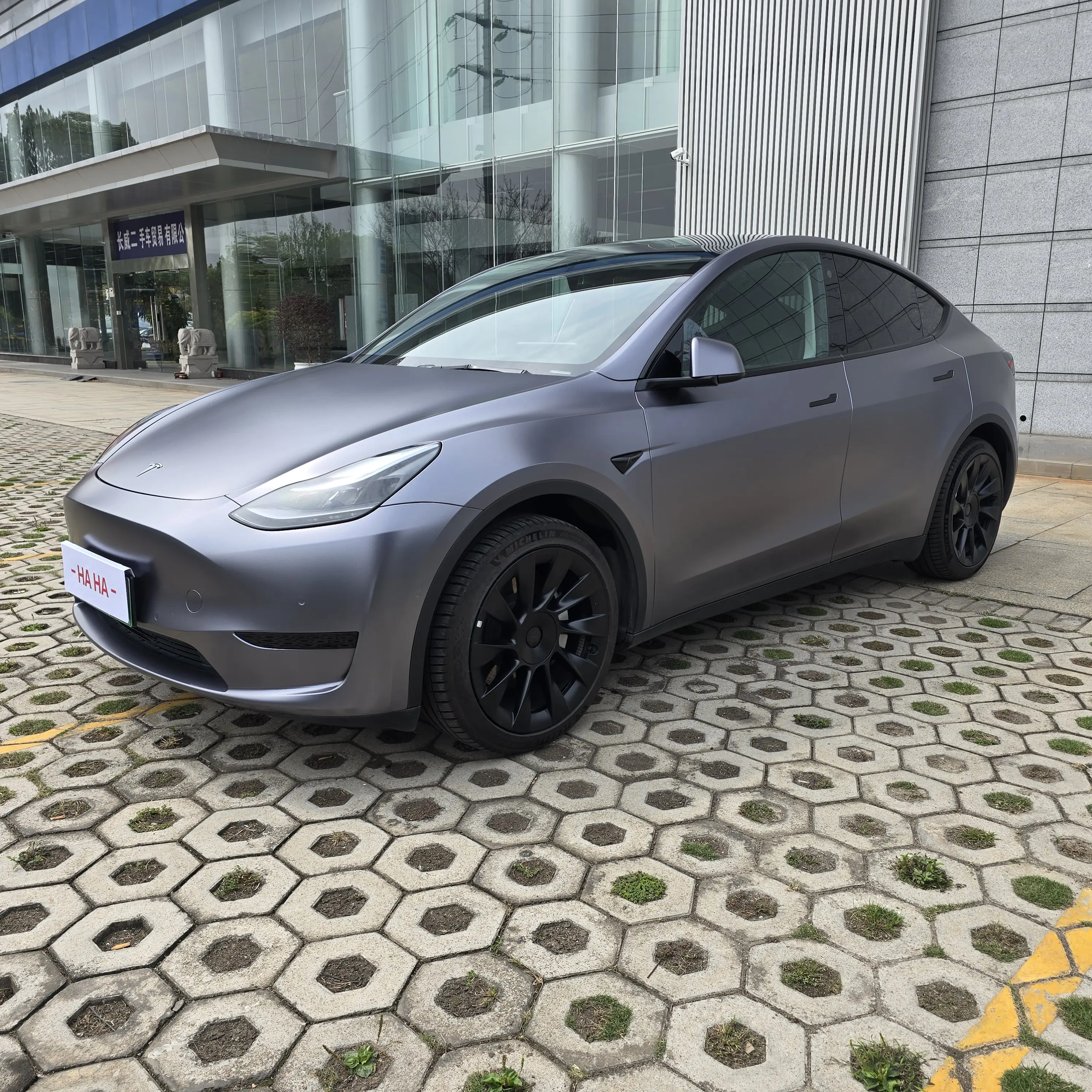 Tesla Model Y  из Китая
