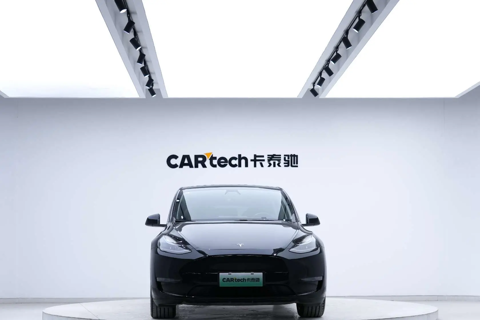 Tesla Model Y  из Китая