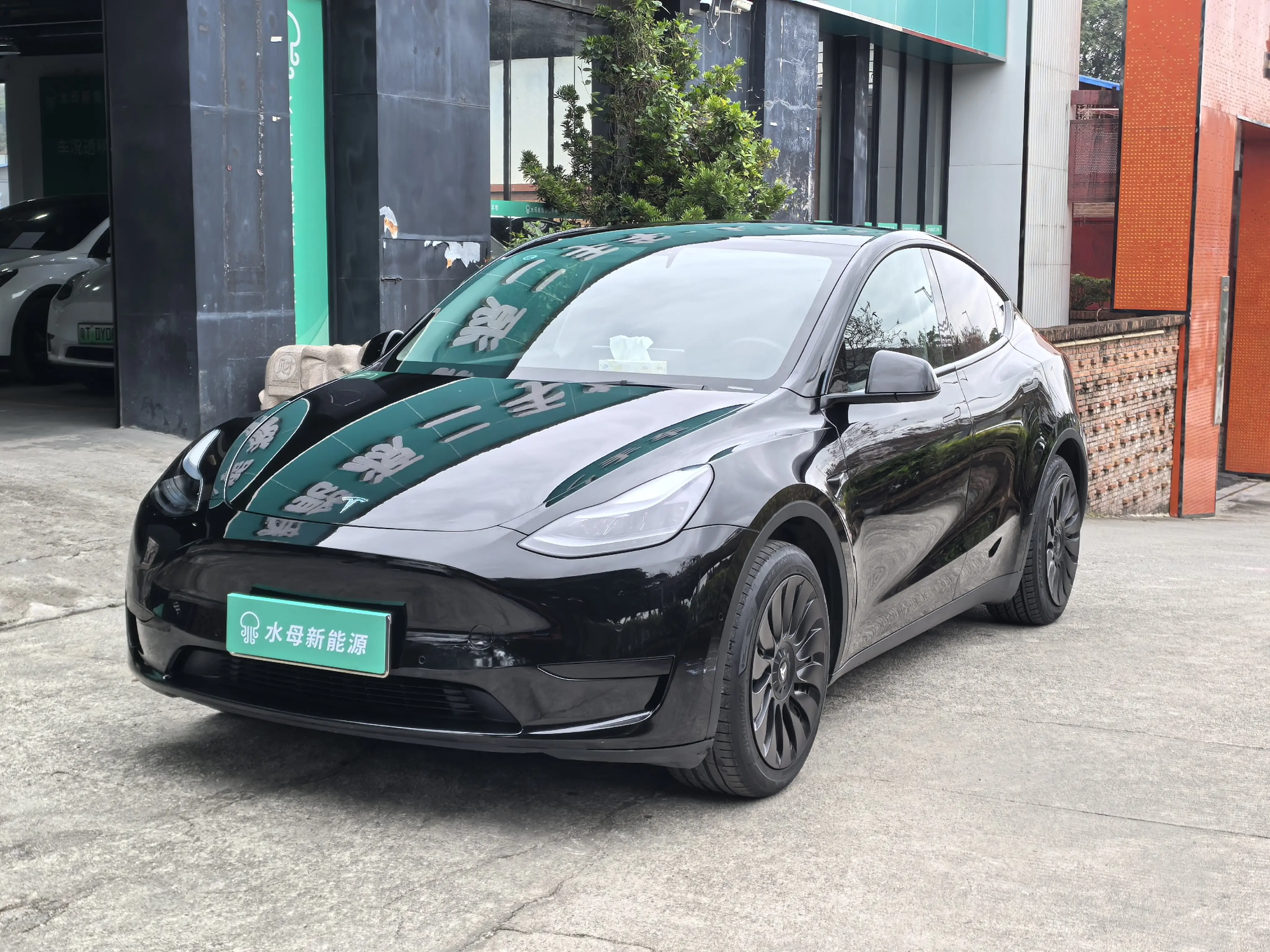 Tesla Model Y  из Китая