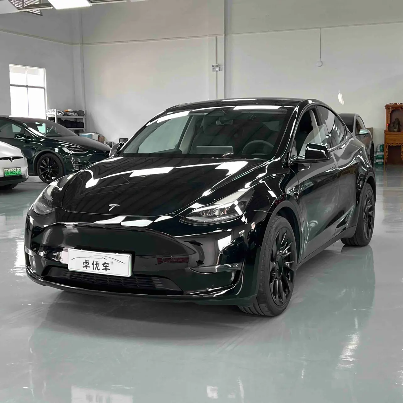 Tesla Model Y  из Китая