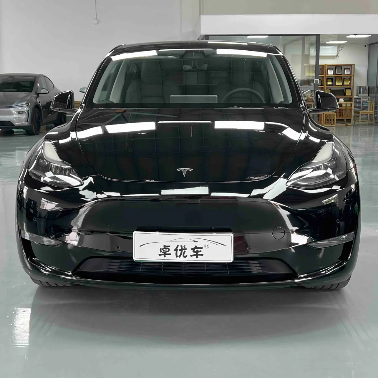 Tesla Model Y  из Китая