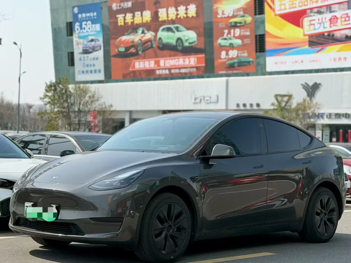 Tesla Model Y  из Китая