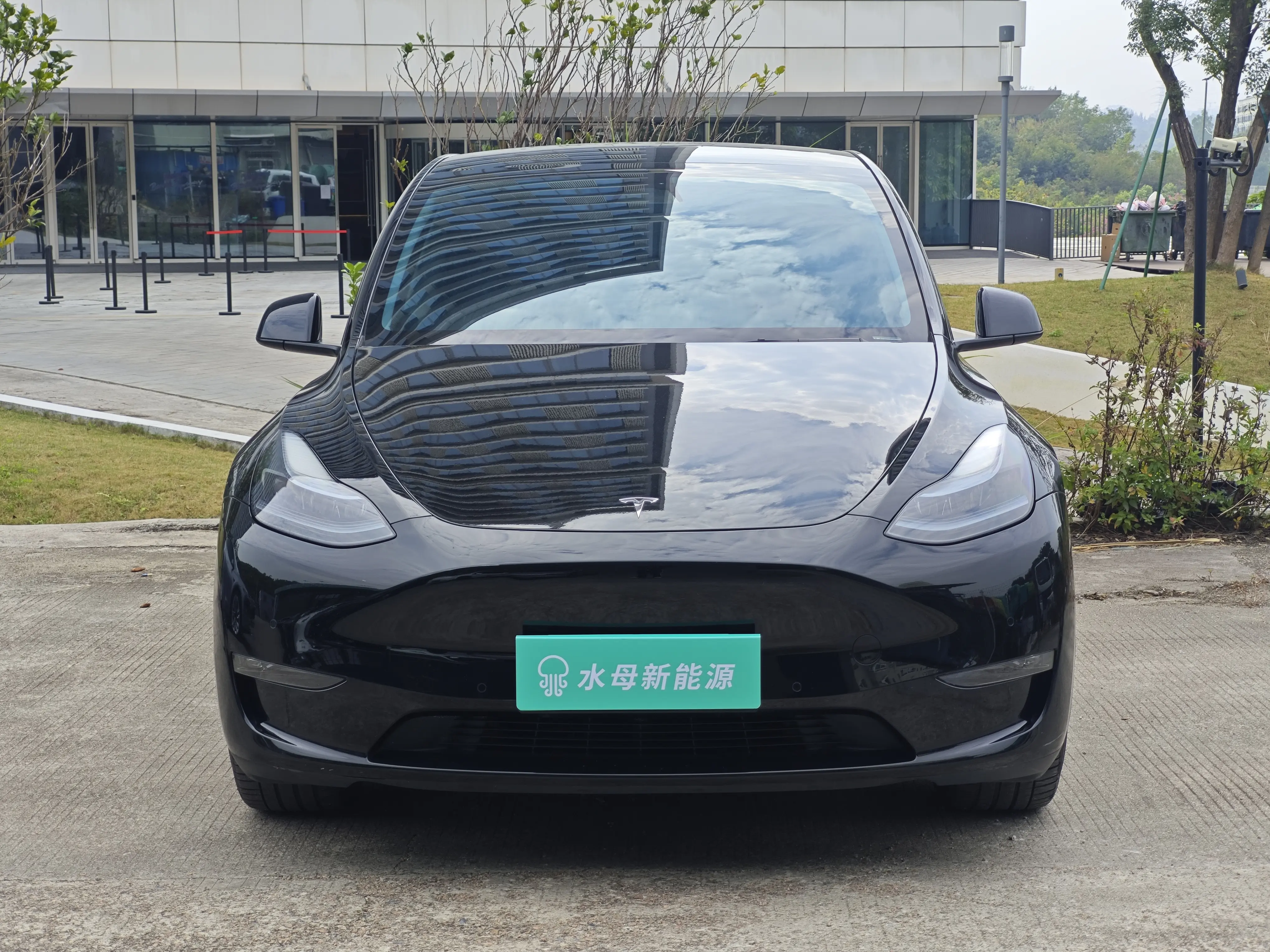 Tesla Model Y  из Китая