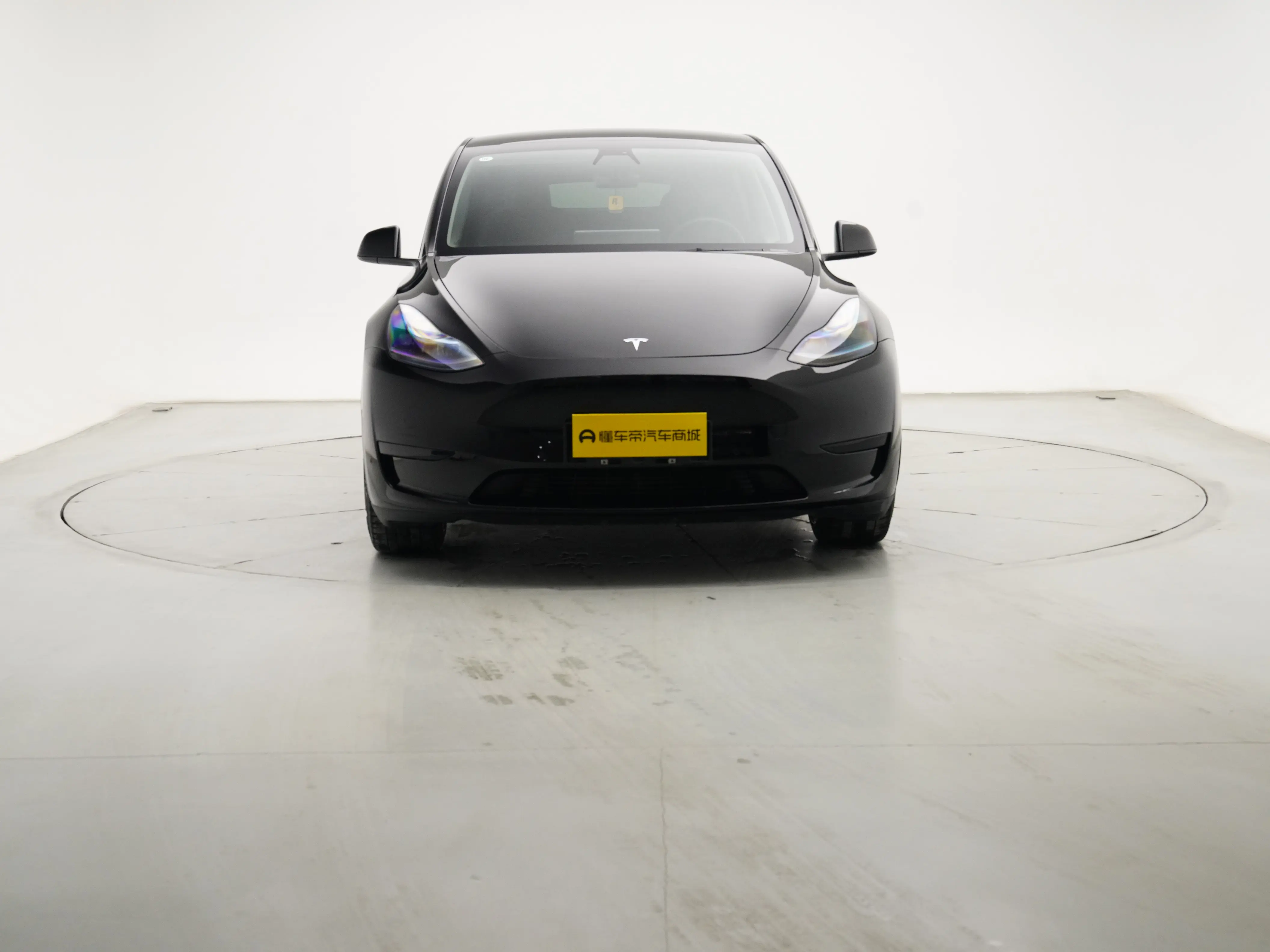 Tesla Model Y  из Китая