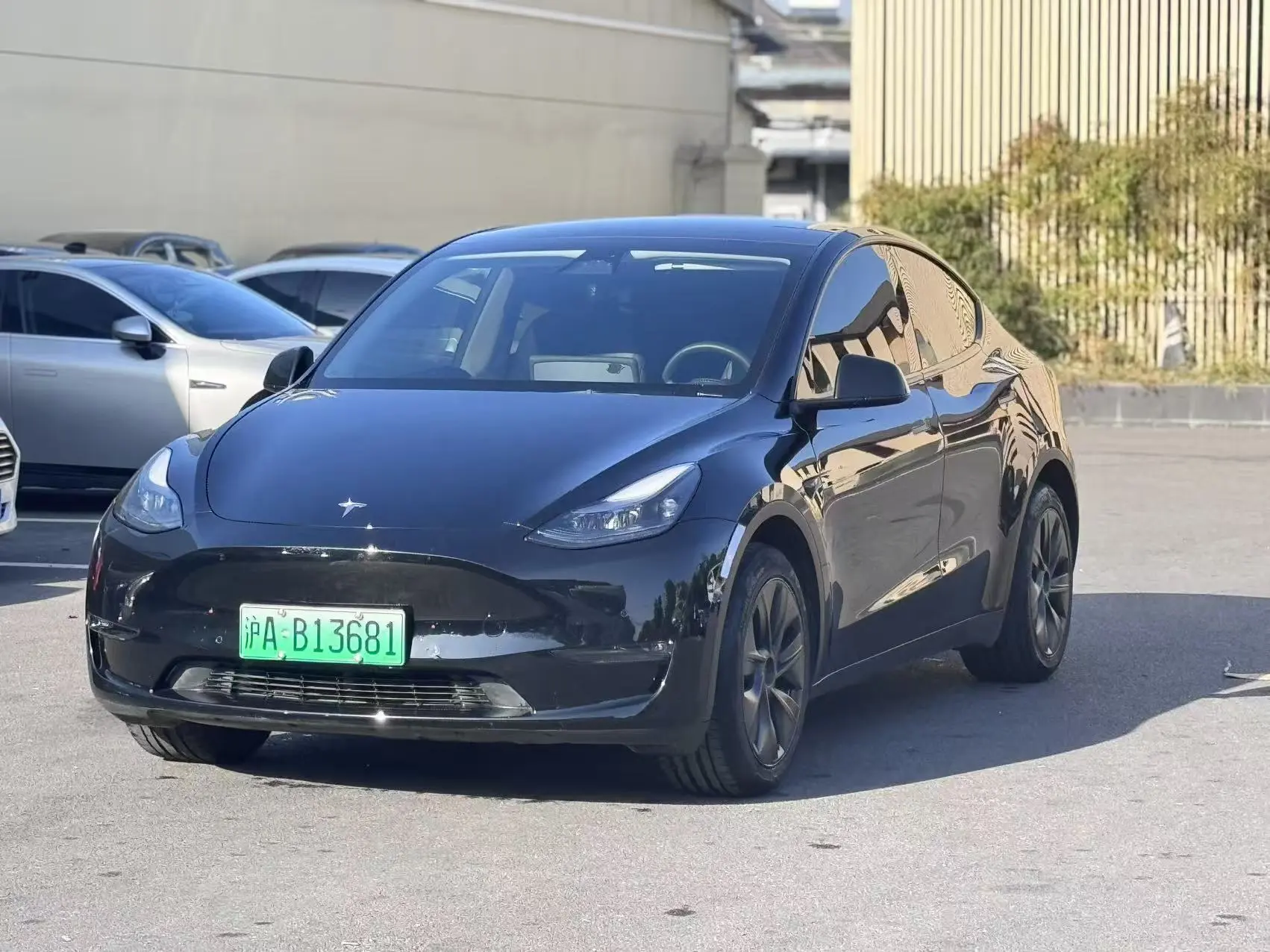 Tesla Model Y  из Китая