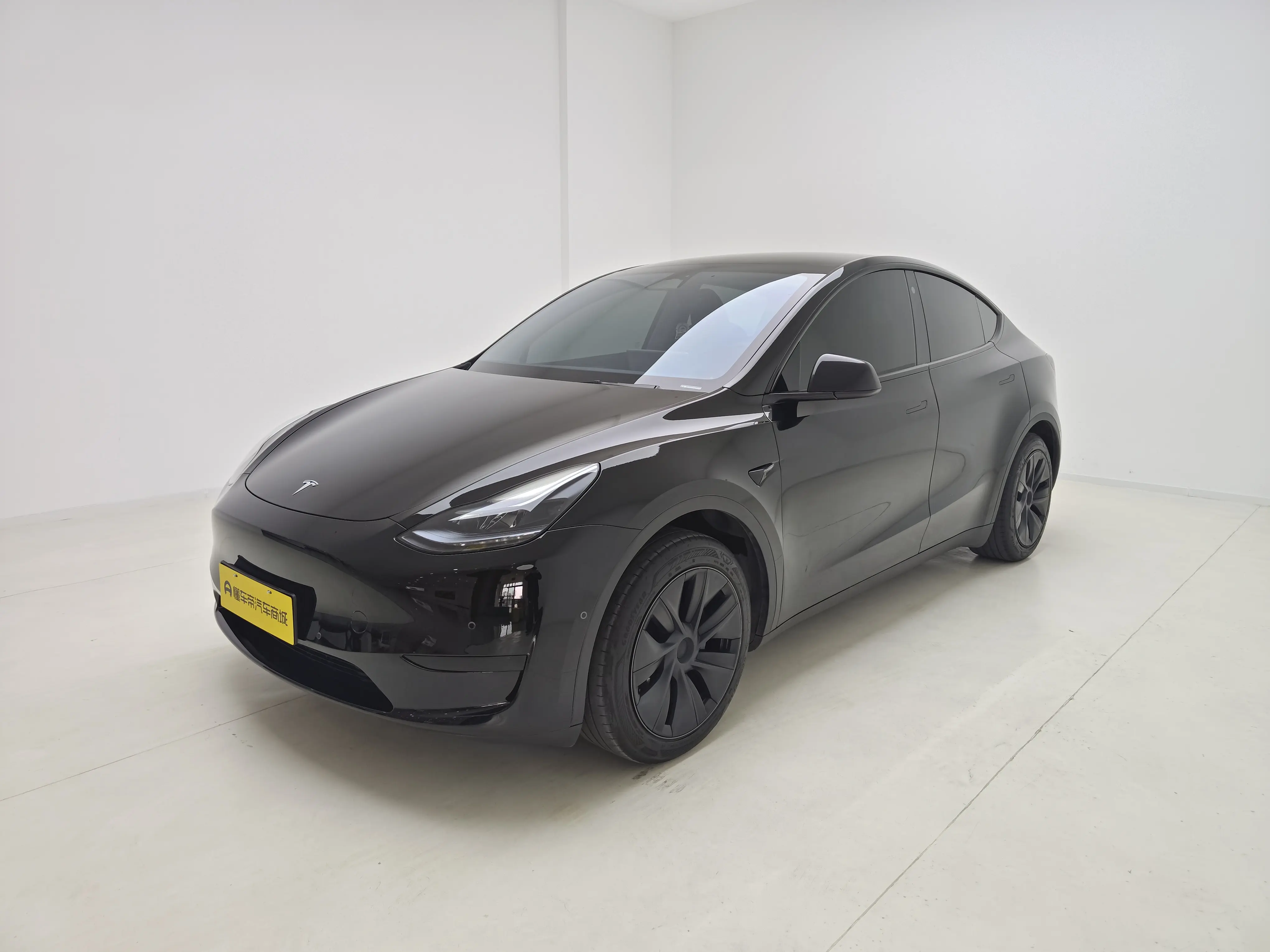 Tesla Model Y  из Китая