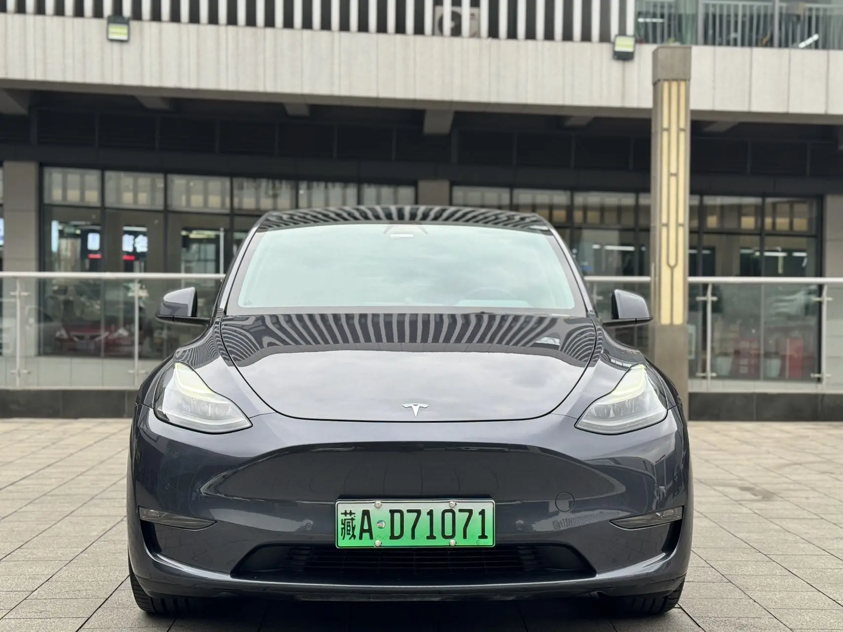 Tesla Model Y  из Китая