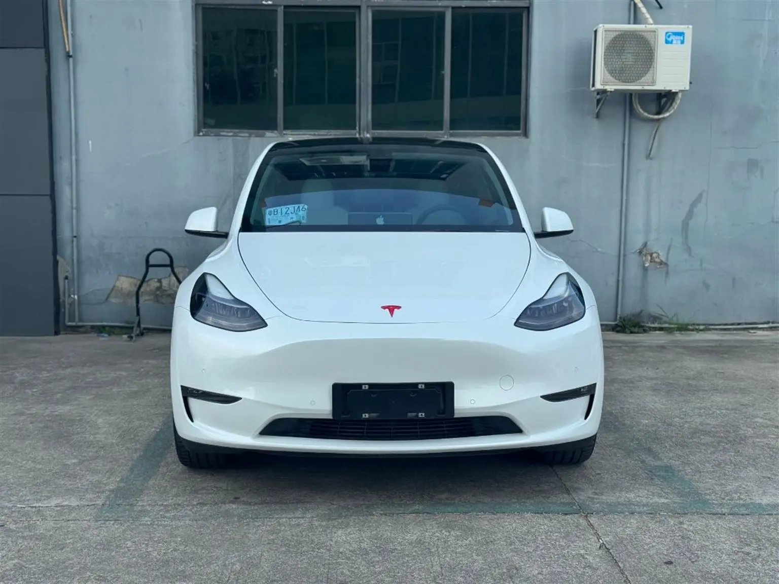 Tesla Model Y  из Китая
