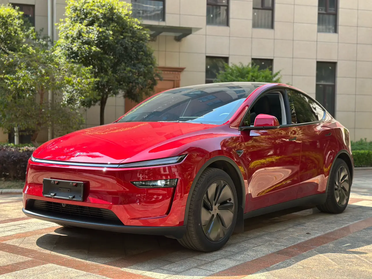 Tesla Model Y  из Китая