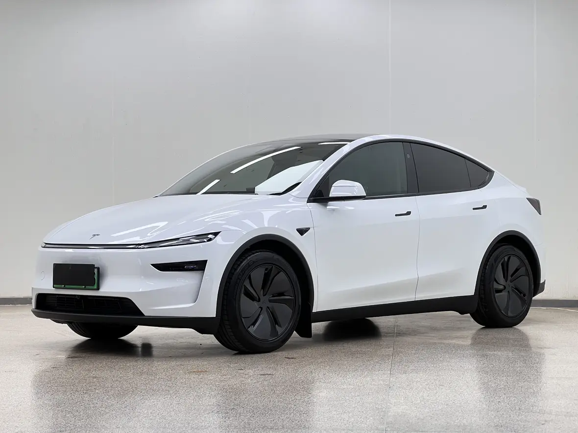 Tesla Model Y  из Китая