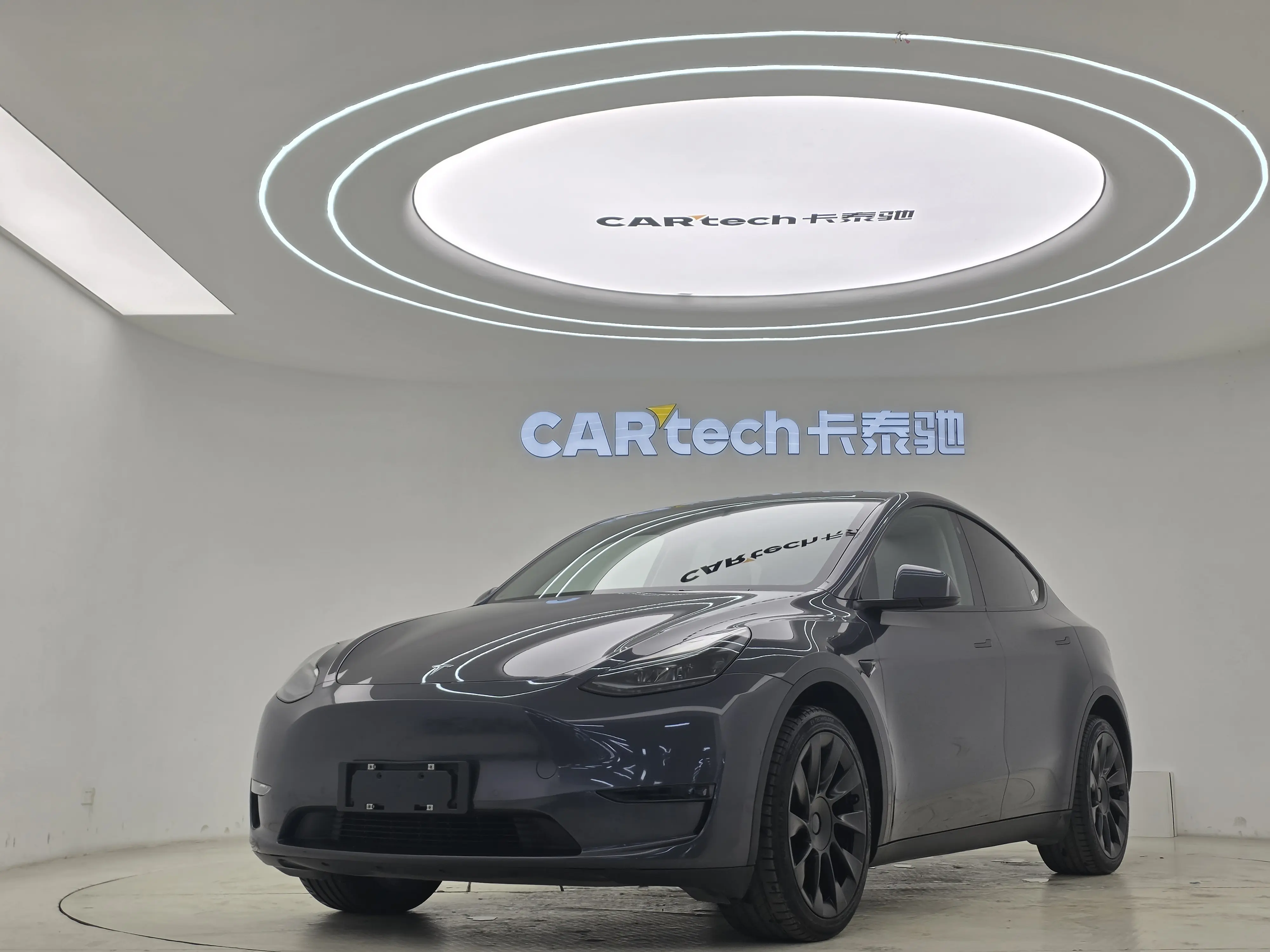 Tesla Model Y  из Китая