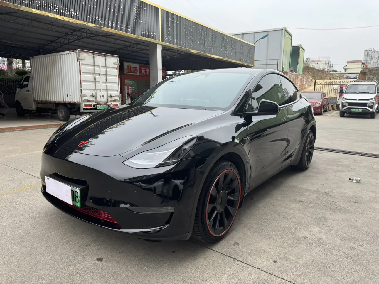 Tesla Model Y  из Китая