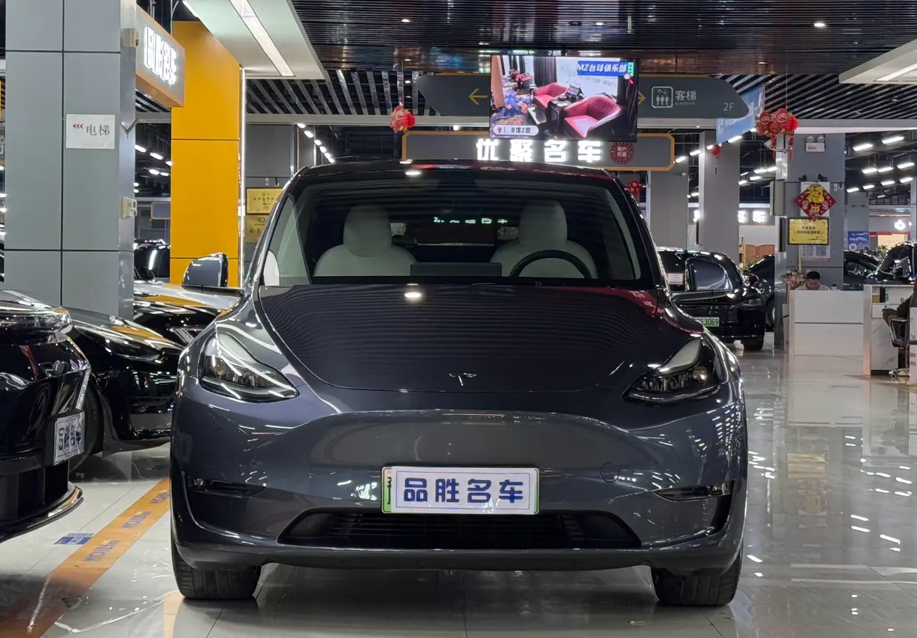 Tesla Model Y  из Китая