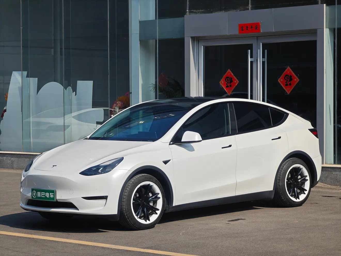 Tesla Model Y  из Китая