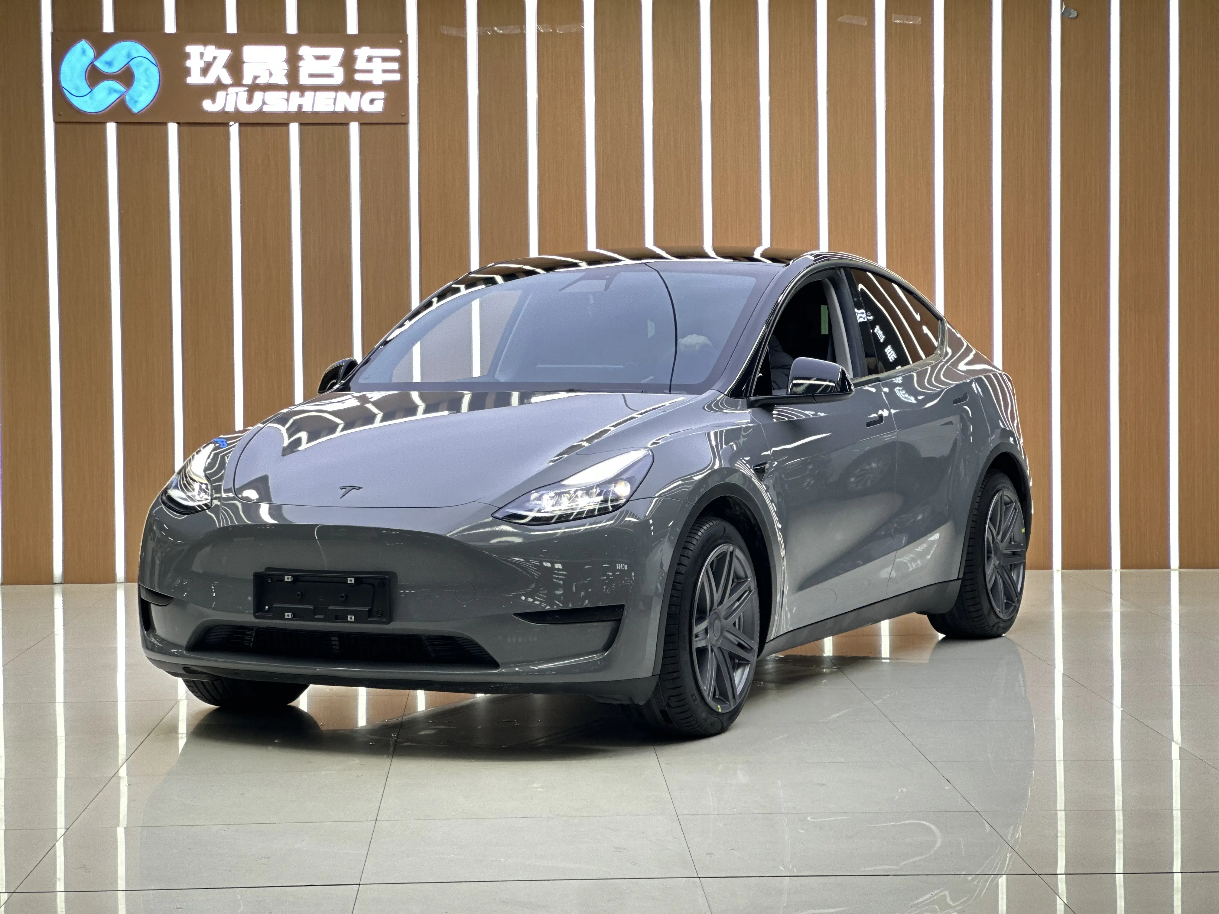 Tesla Model Y  из Китая