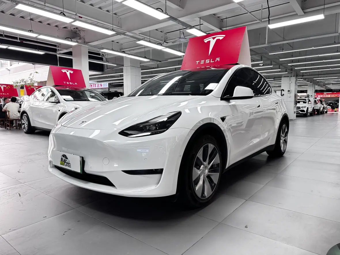 Tesla Model Y  из Китая
