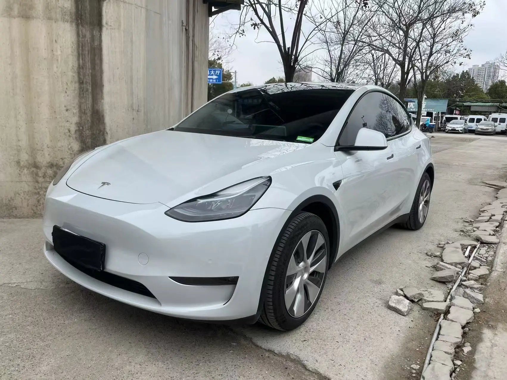 Tesla Model Y  из Китая