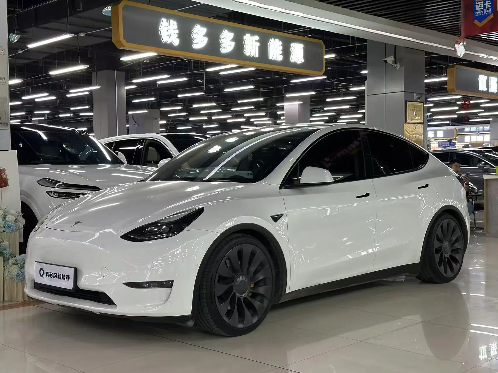 Tesla Model Y  из Китая