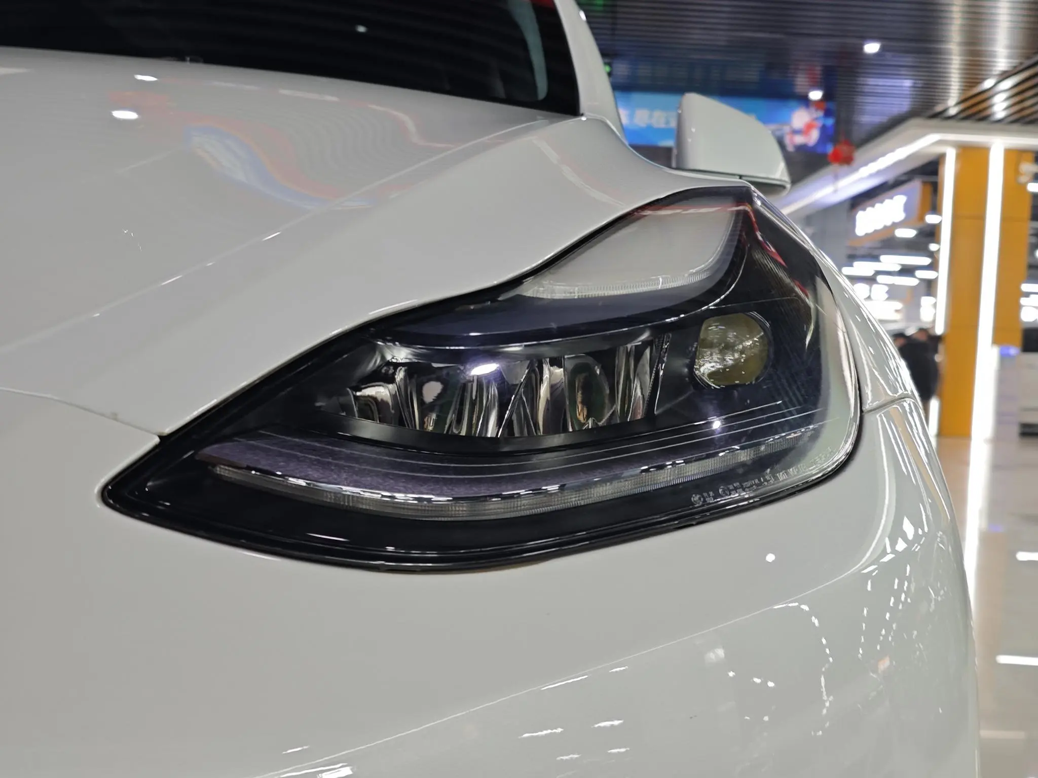 Tesla Model Y  из Китая