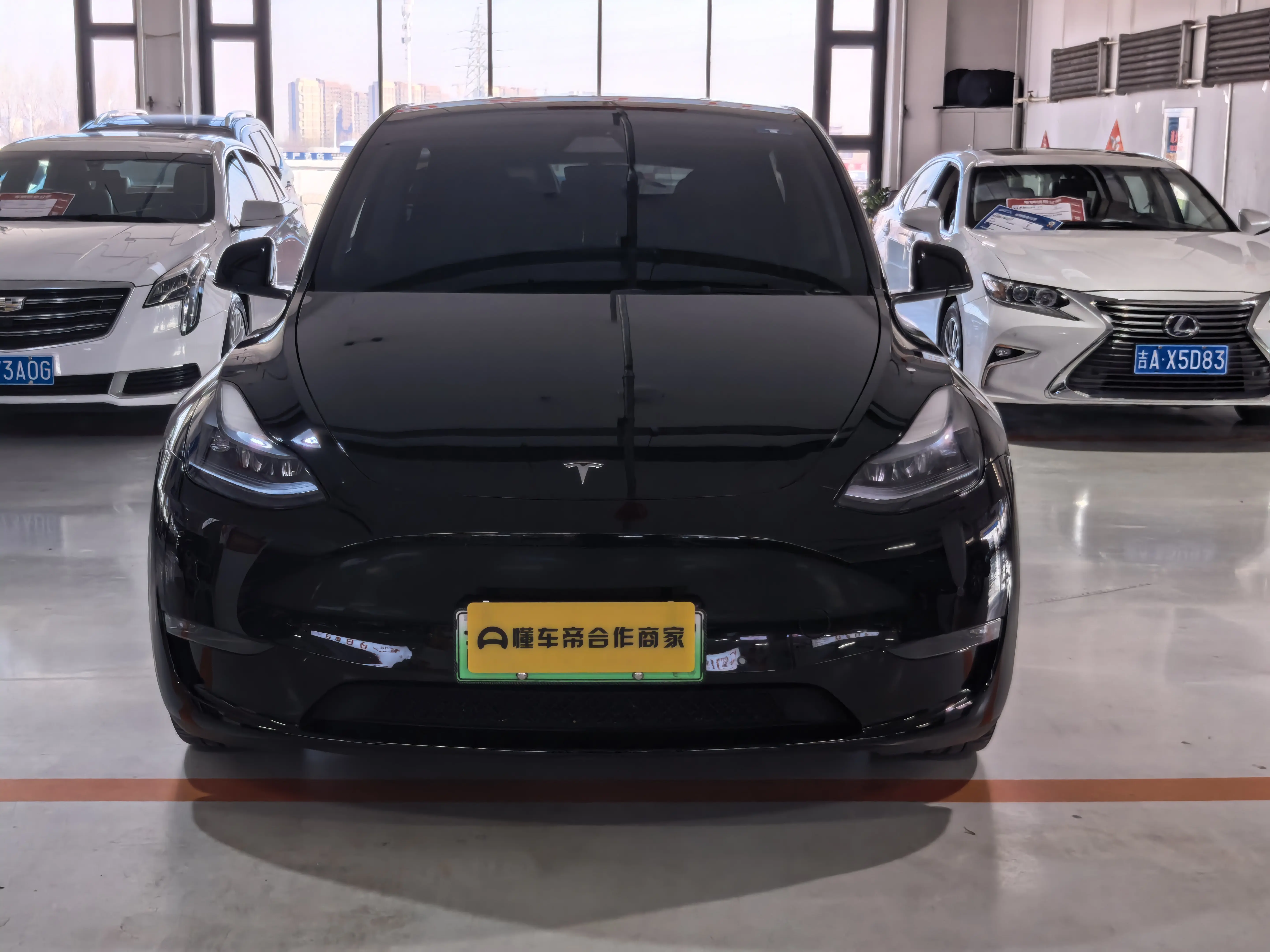 Tesla Model Y  из Китая