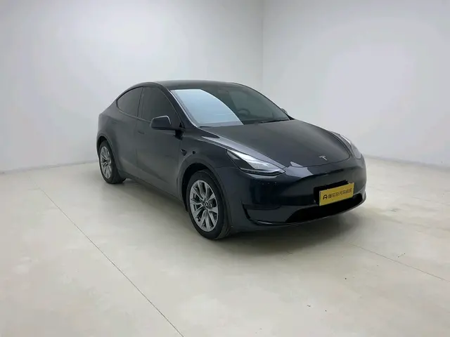 Tesla Model Y  из Китая