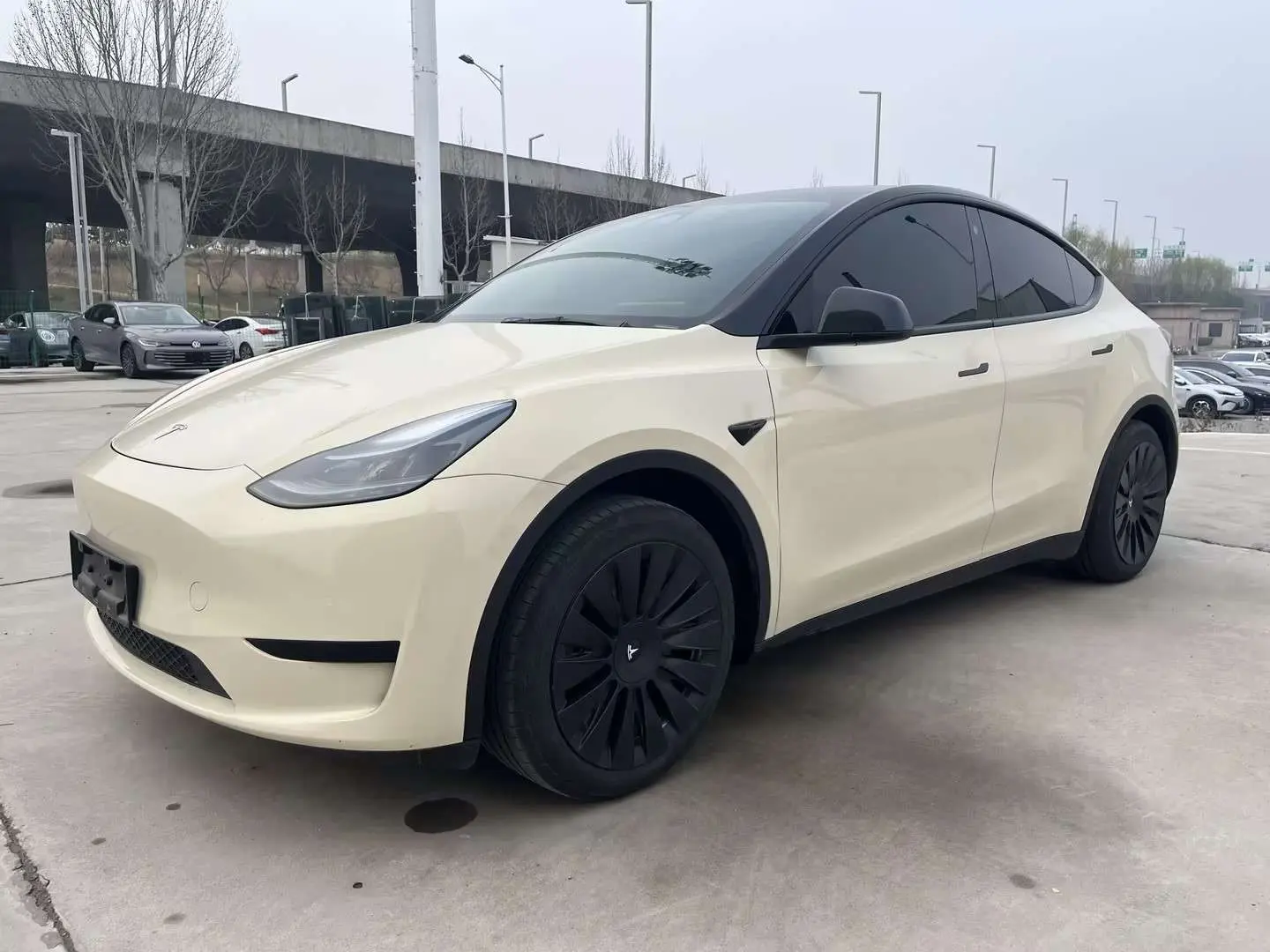 Tesla Model Y  из Китая