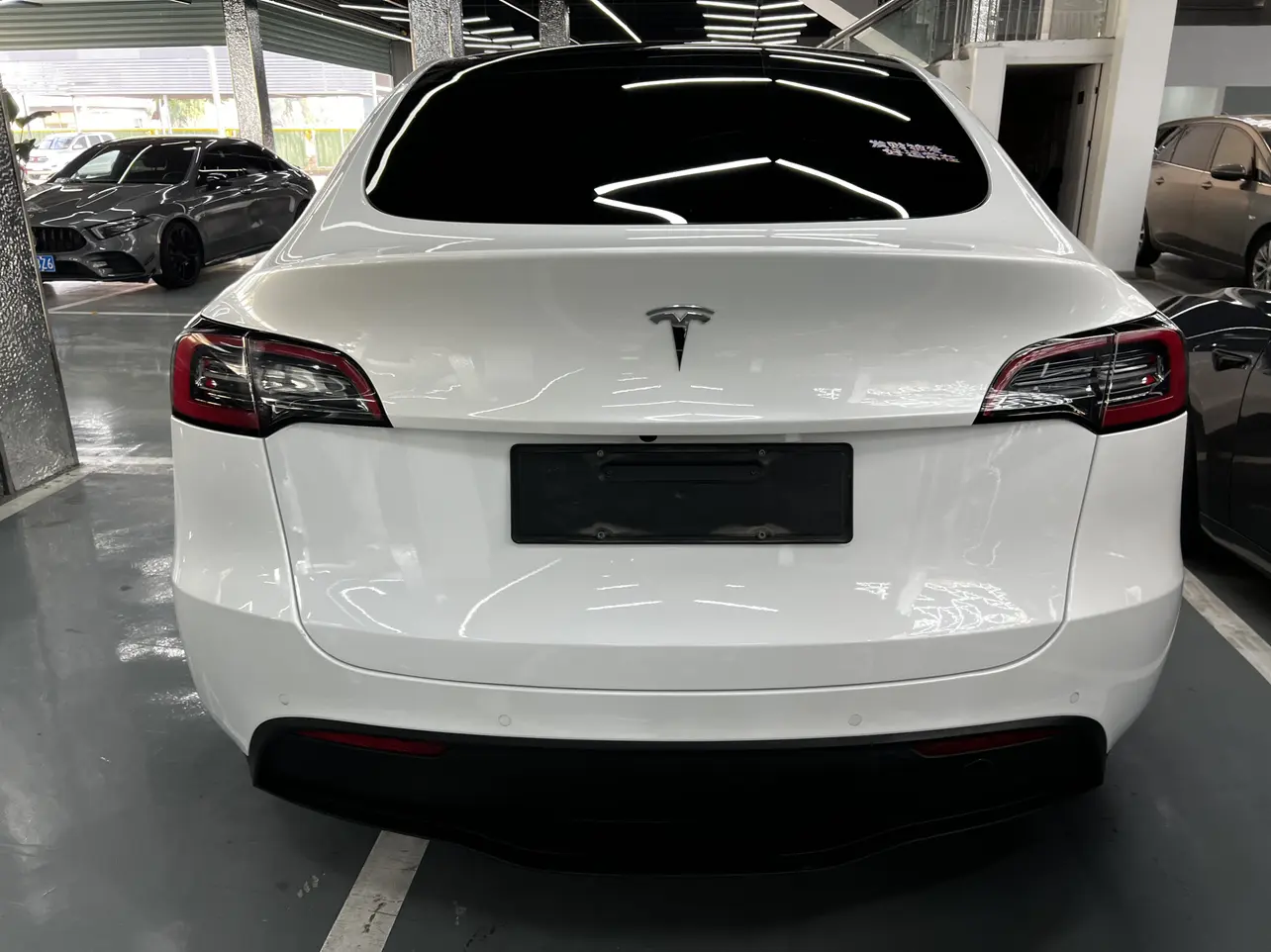 Tesla Model Y  из Китая