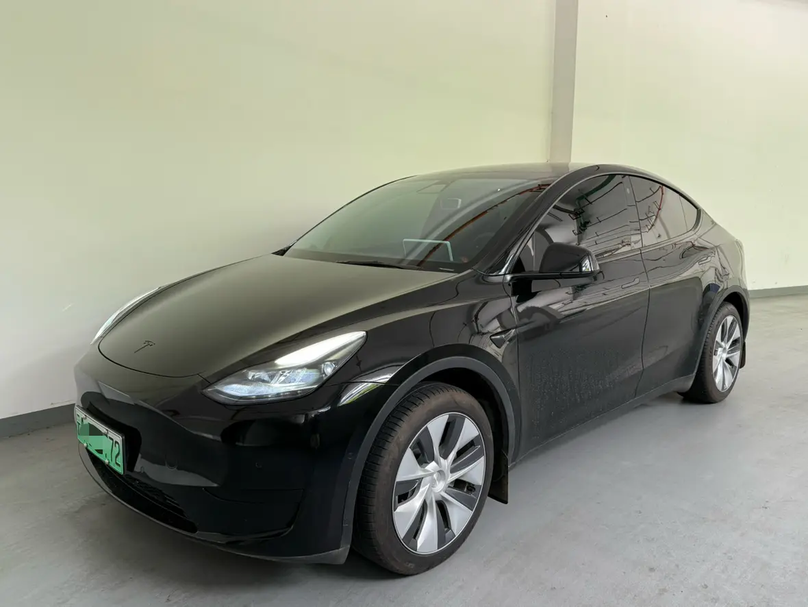 Tesla Model Y  из Китая
