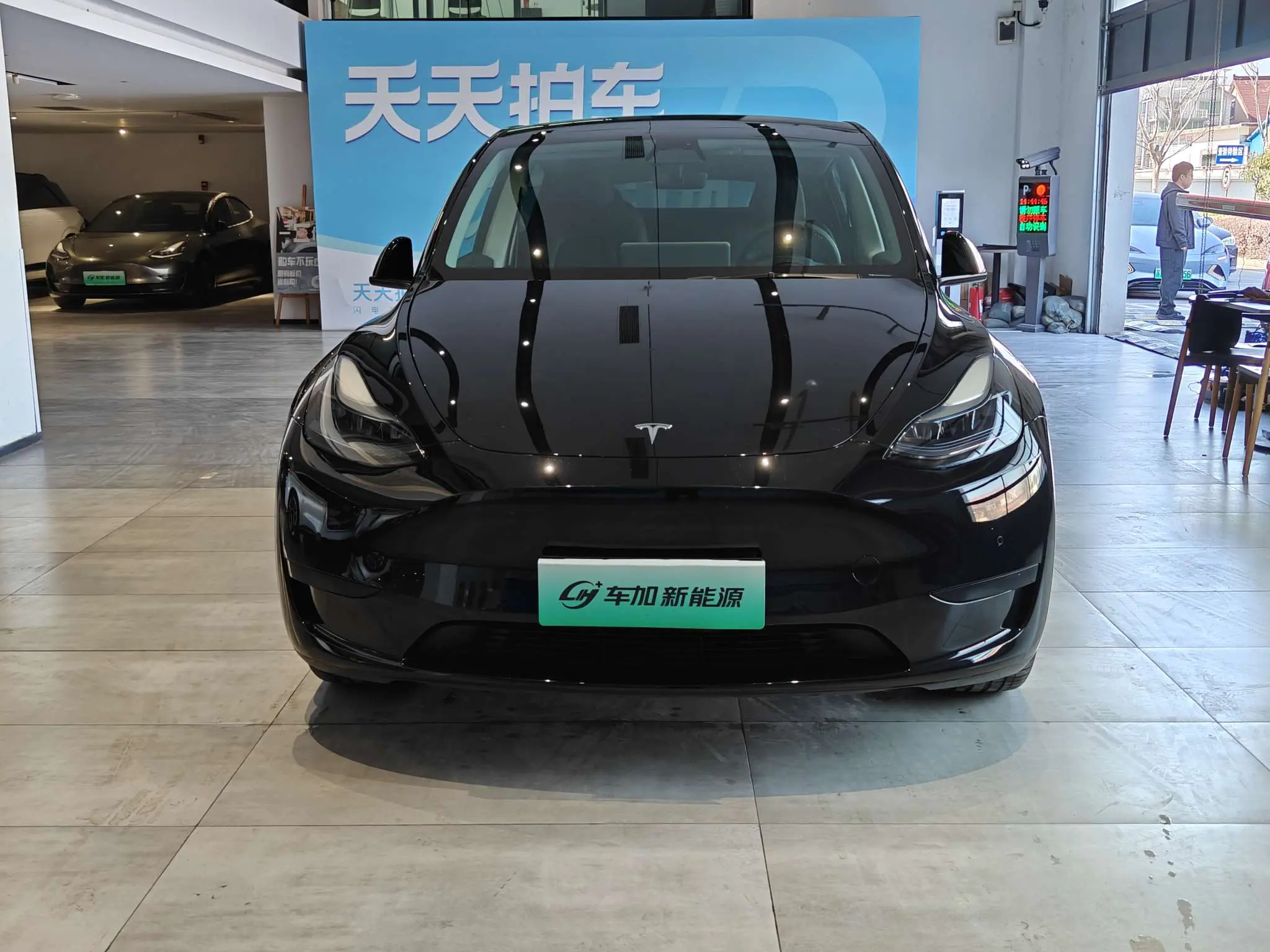 Tesla Model Y  из Китая