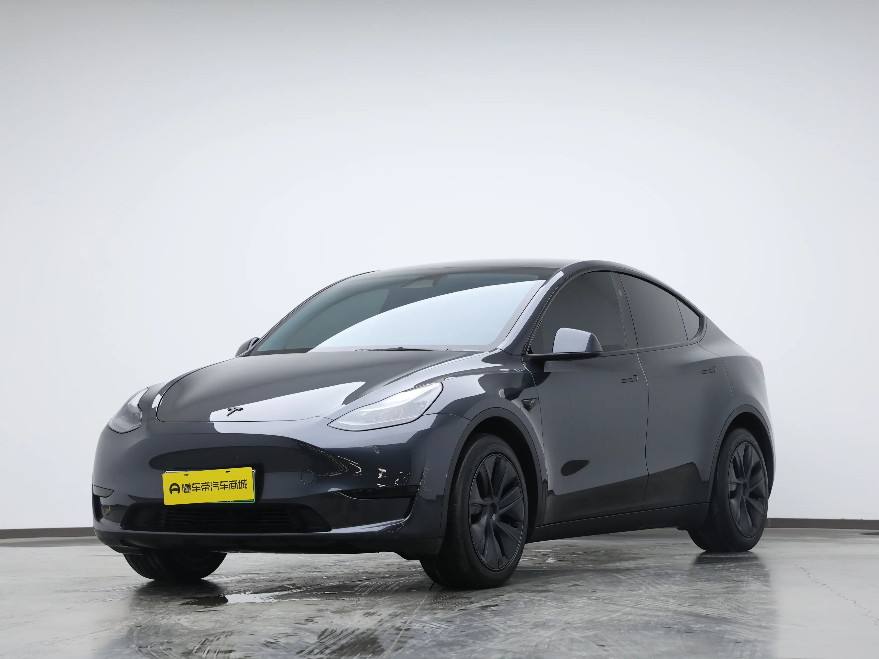 Tesla Model Y  из Китая
