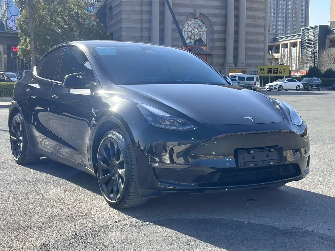 Tesla Model Y  из Китая