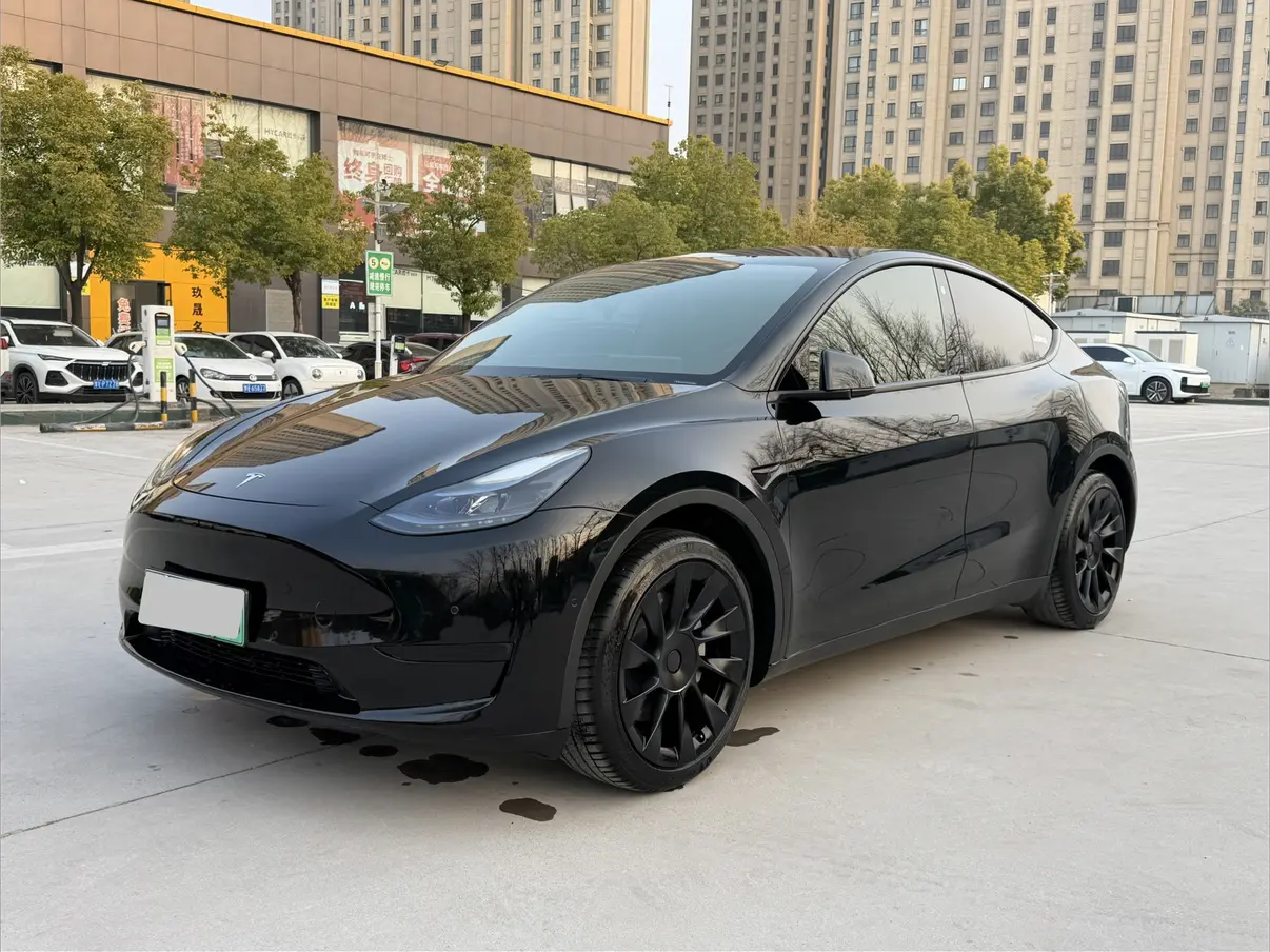 Tesla Model Y  из Китая