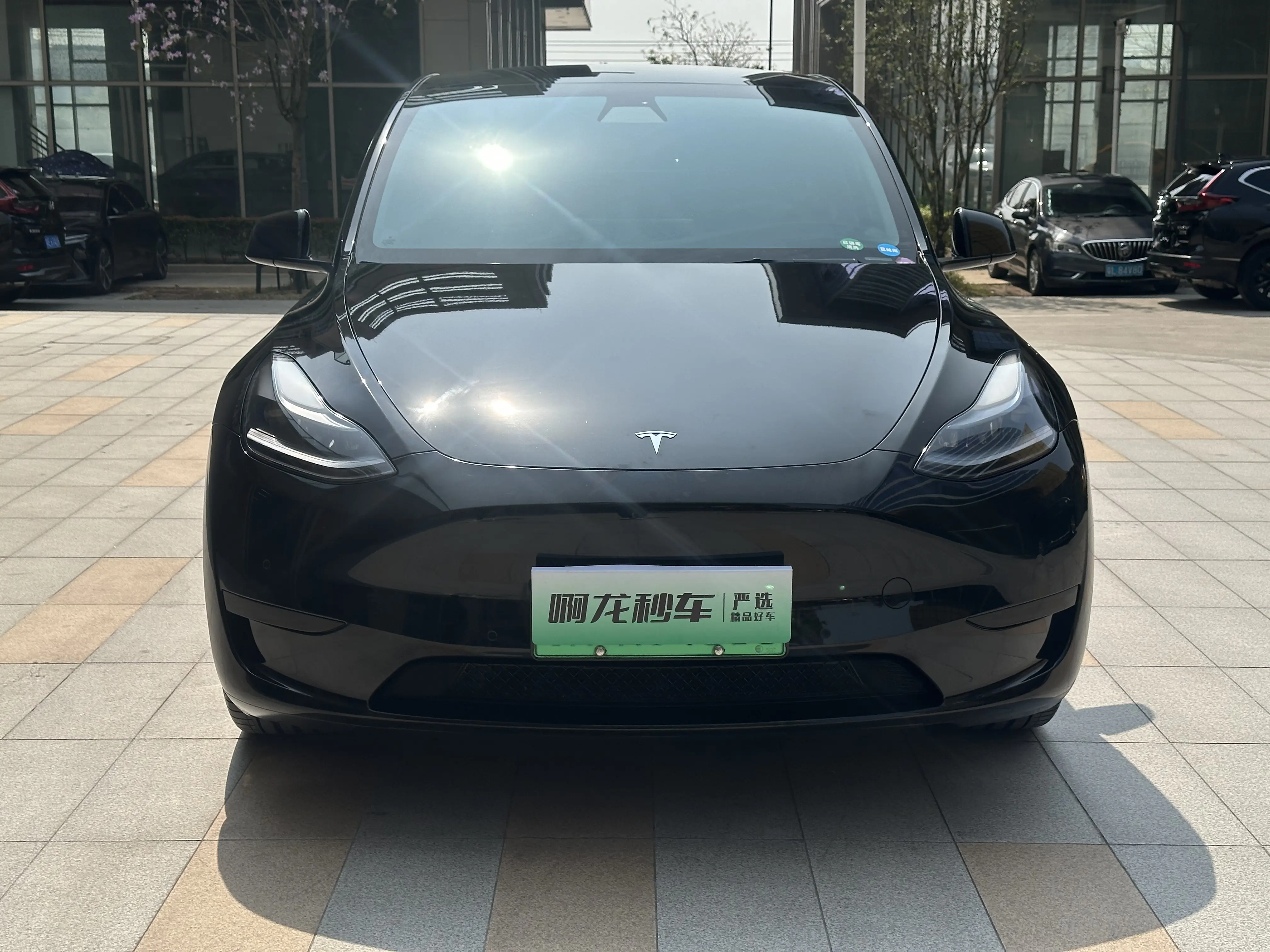 Tesla Model Y  из Китая