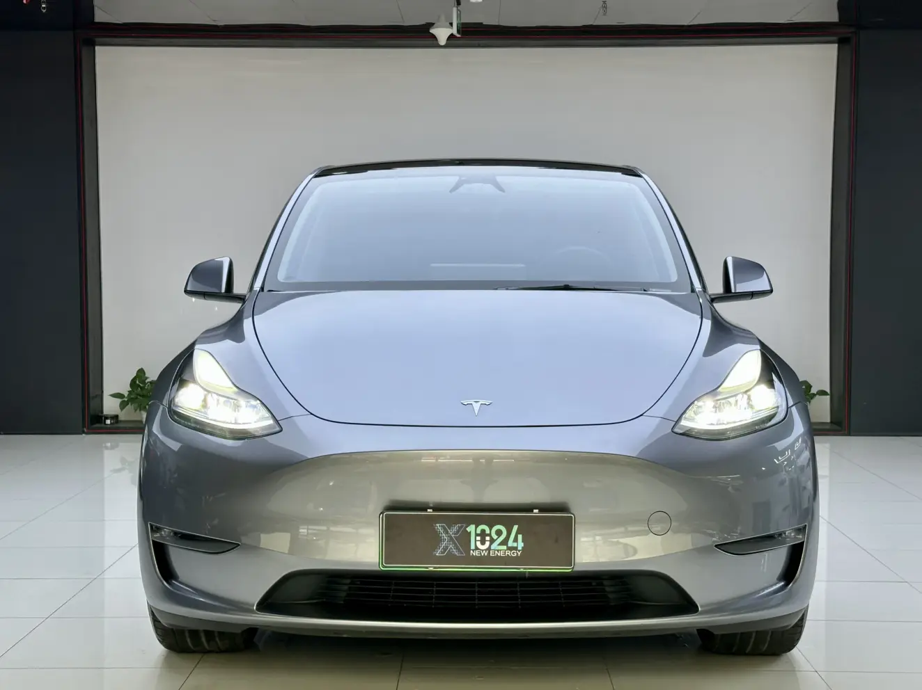 Tesla Model Y  из Китая