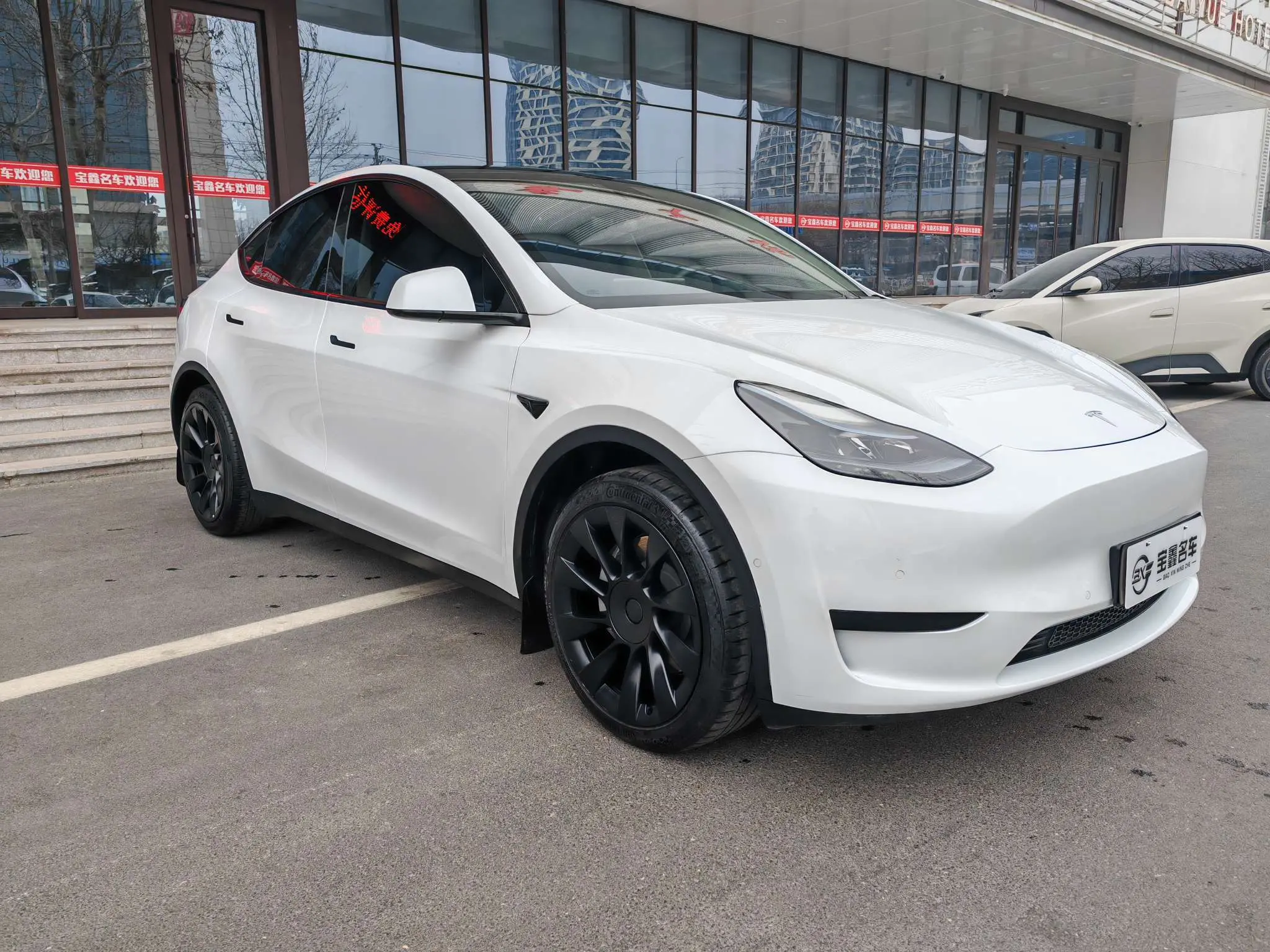Tesla Model Y  из Китая