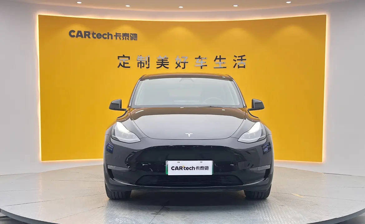 Tesla Model Y  из Китая