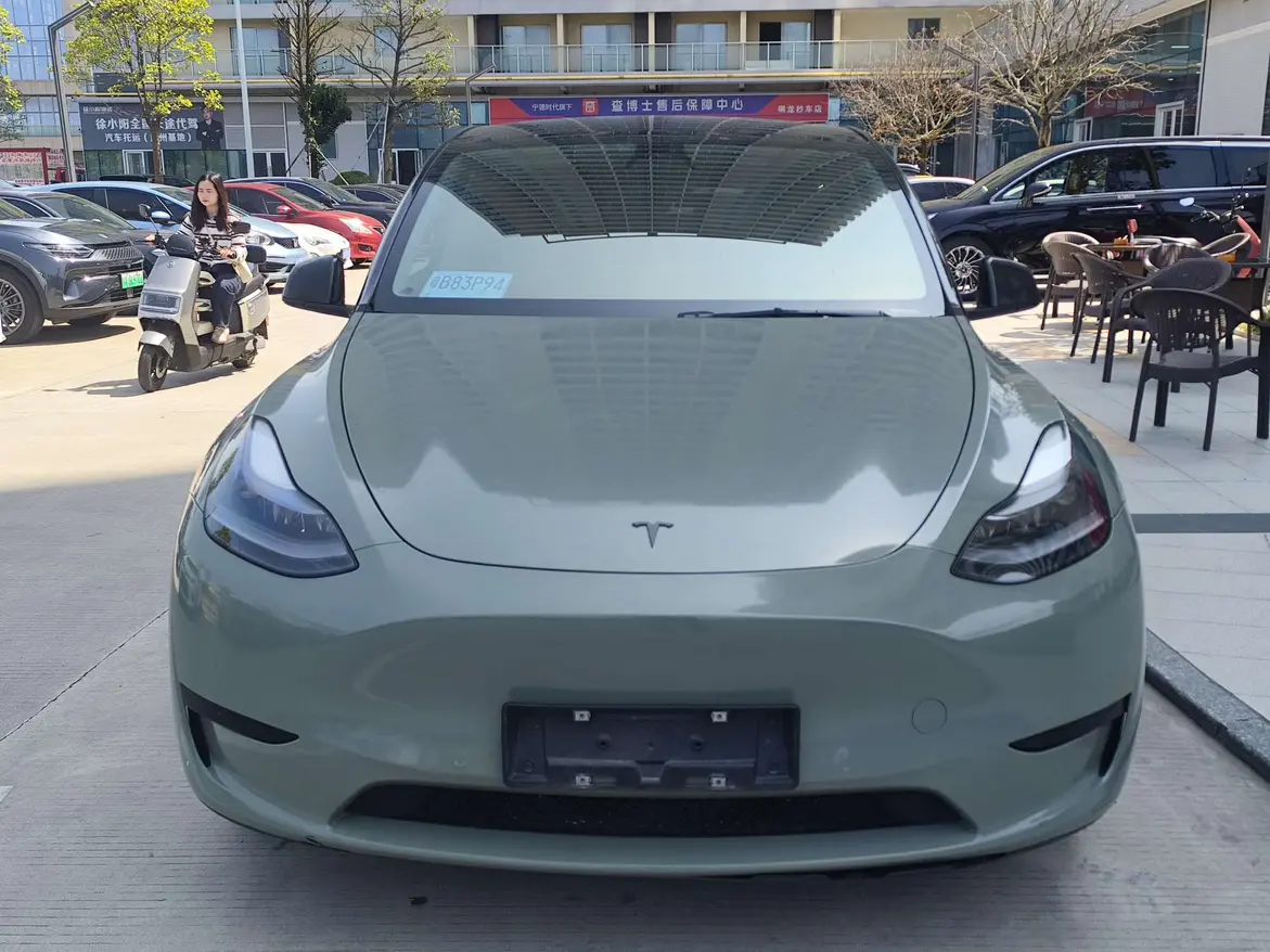 Tesla Model Y  из Китая