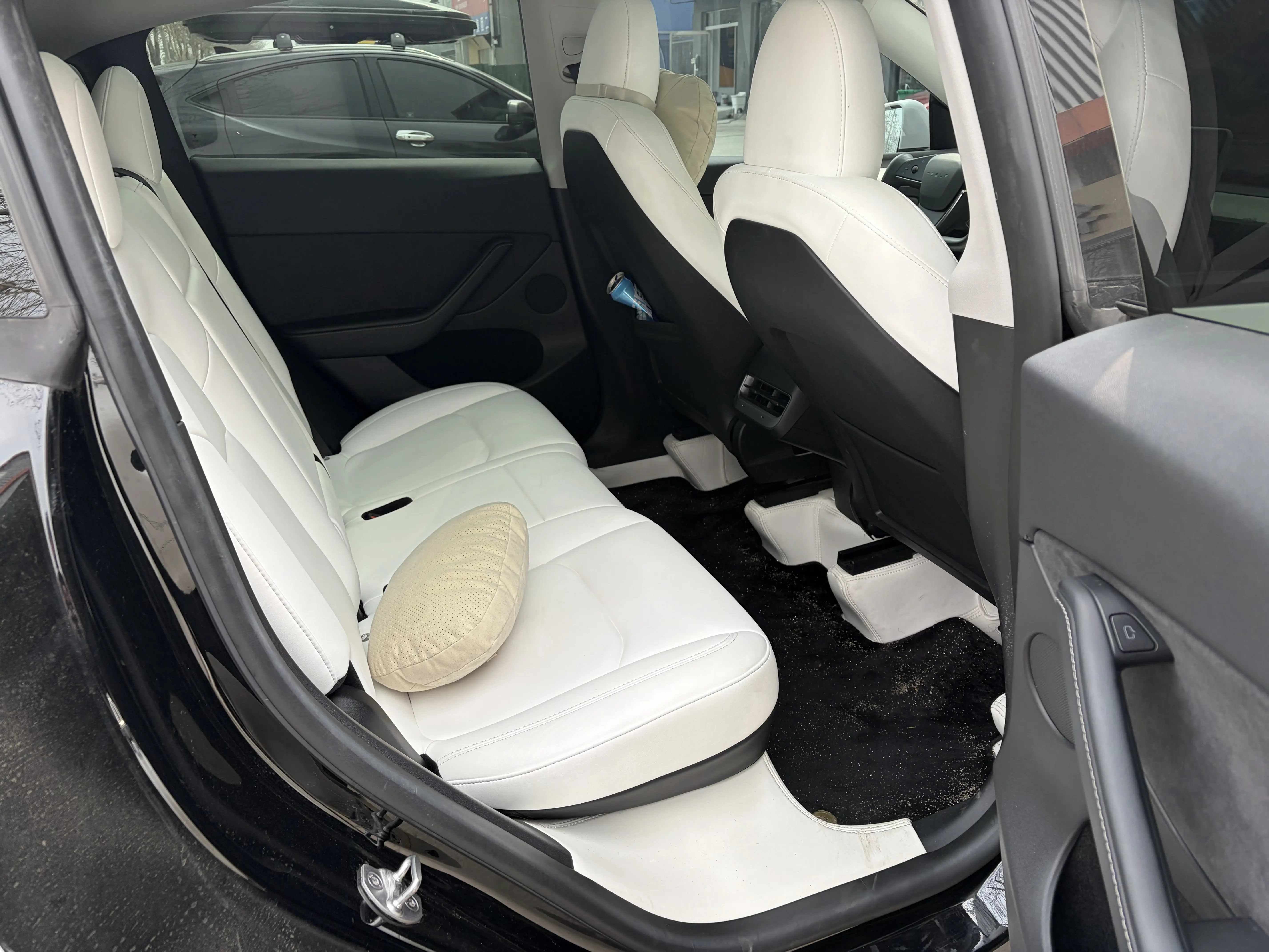 Tesla Model Y  из Китая