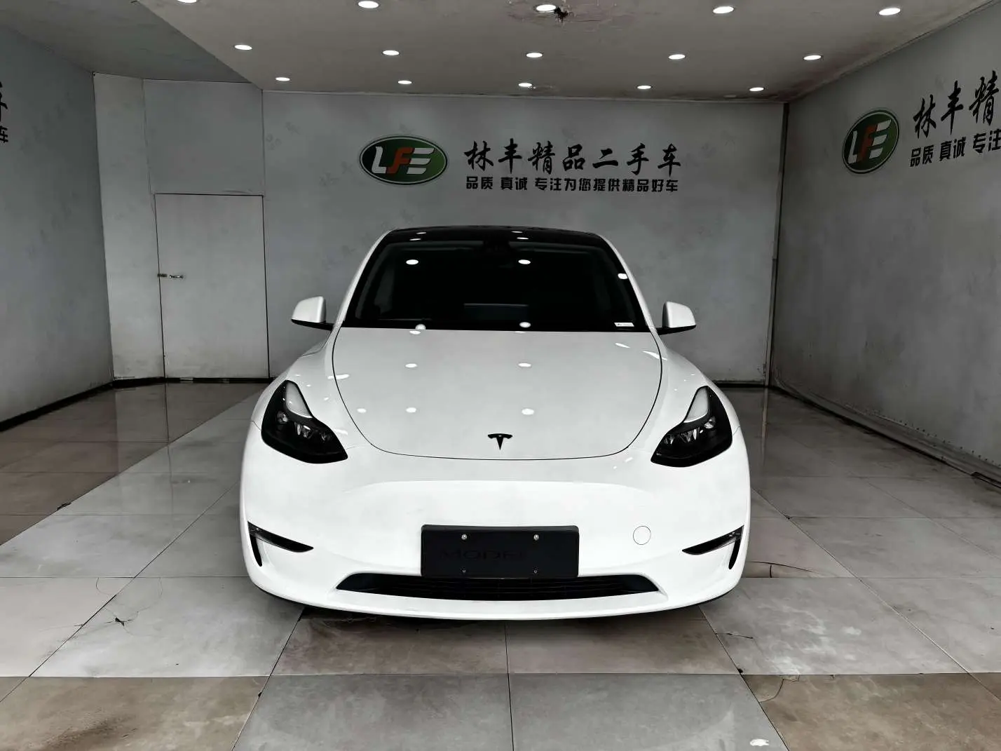 Tesla Model Y  из Китая