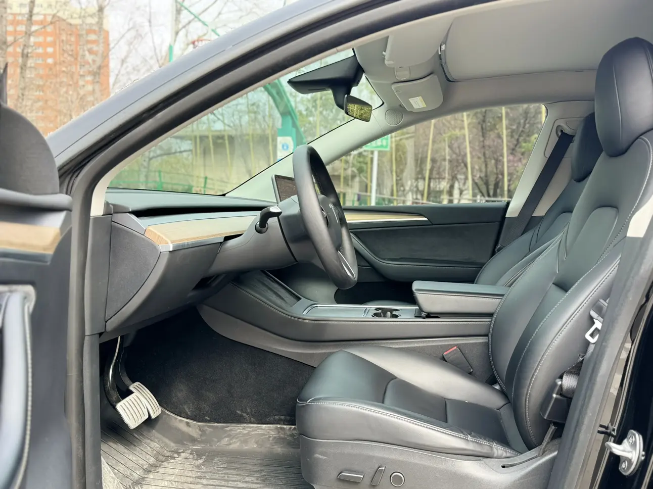 Tesla Model Y  из Китая