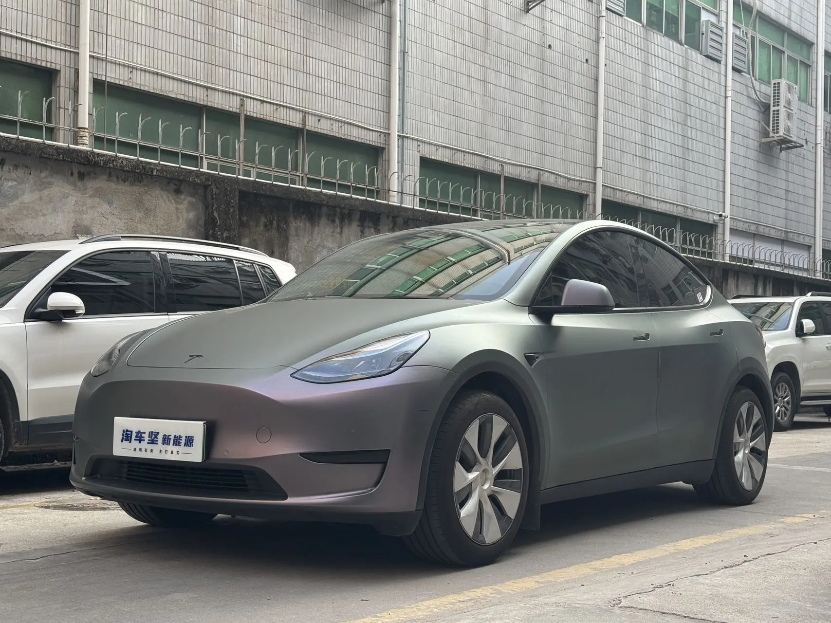 Tesla Model Y  из Китая