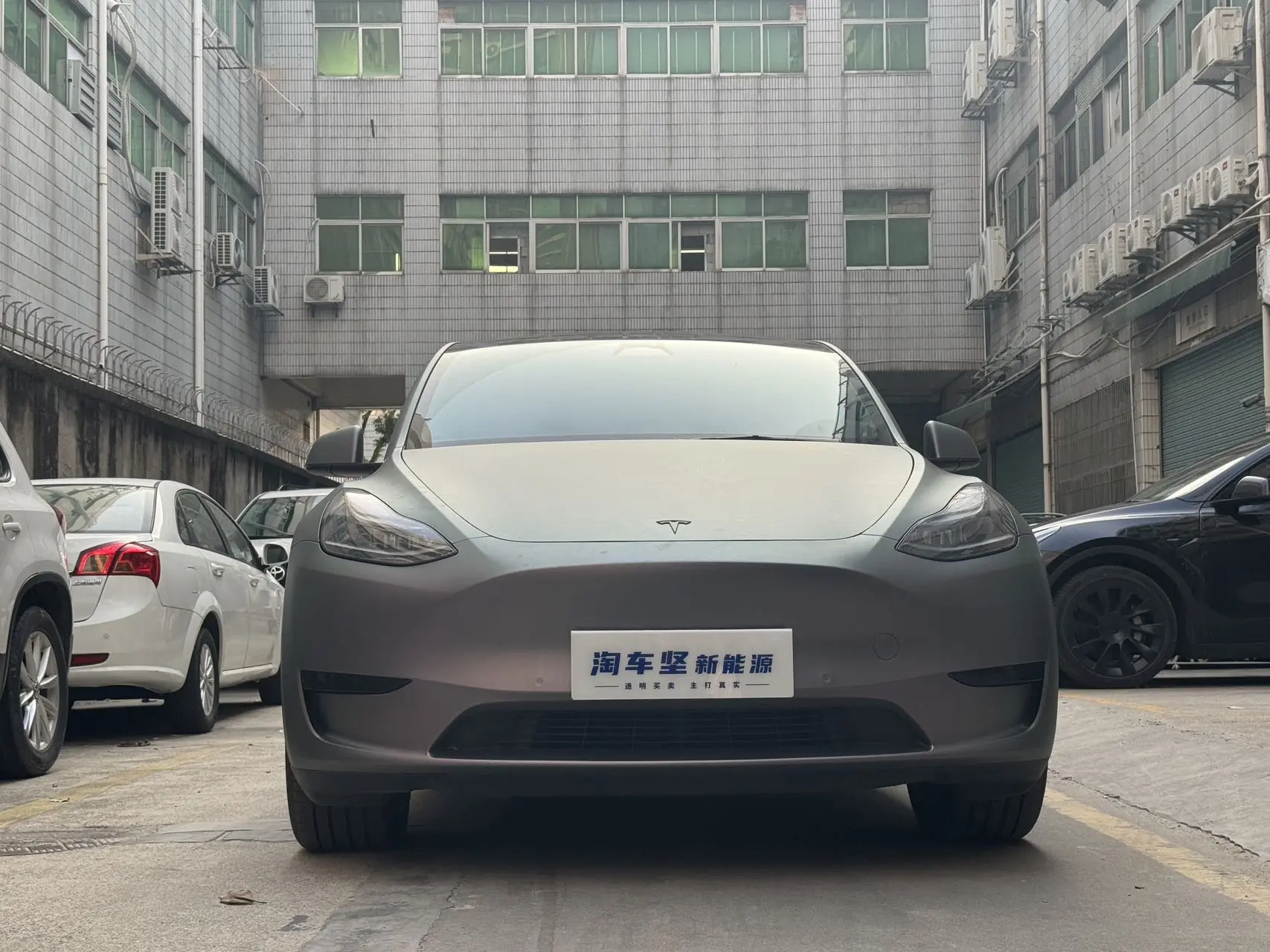 Tesla Model Y  из Китая