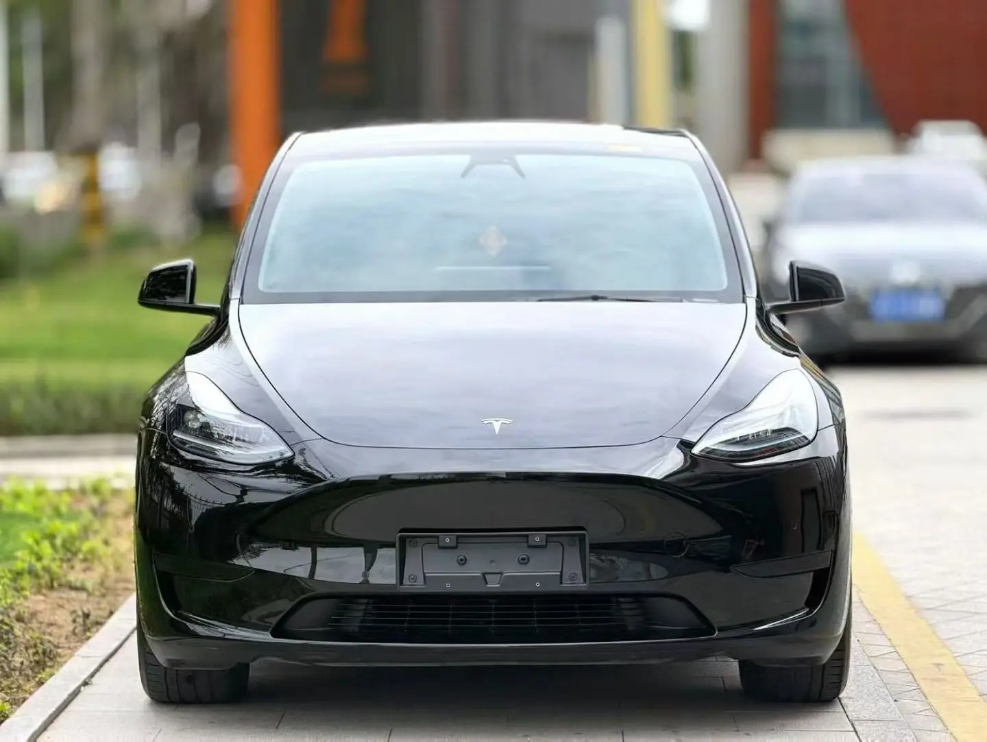 Tesla Model Y  из Китая
