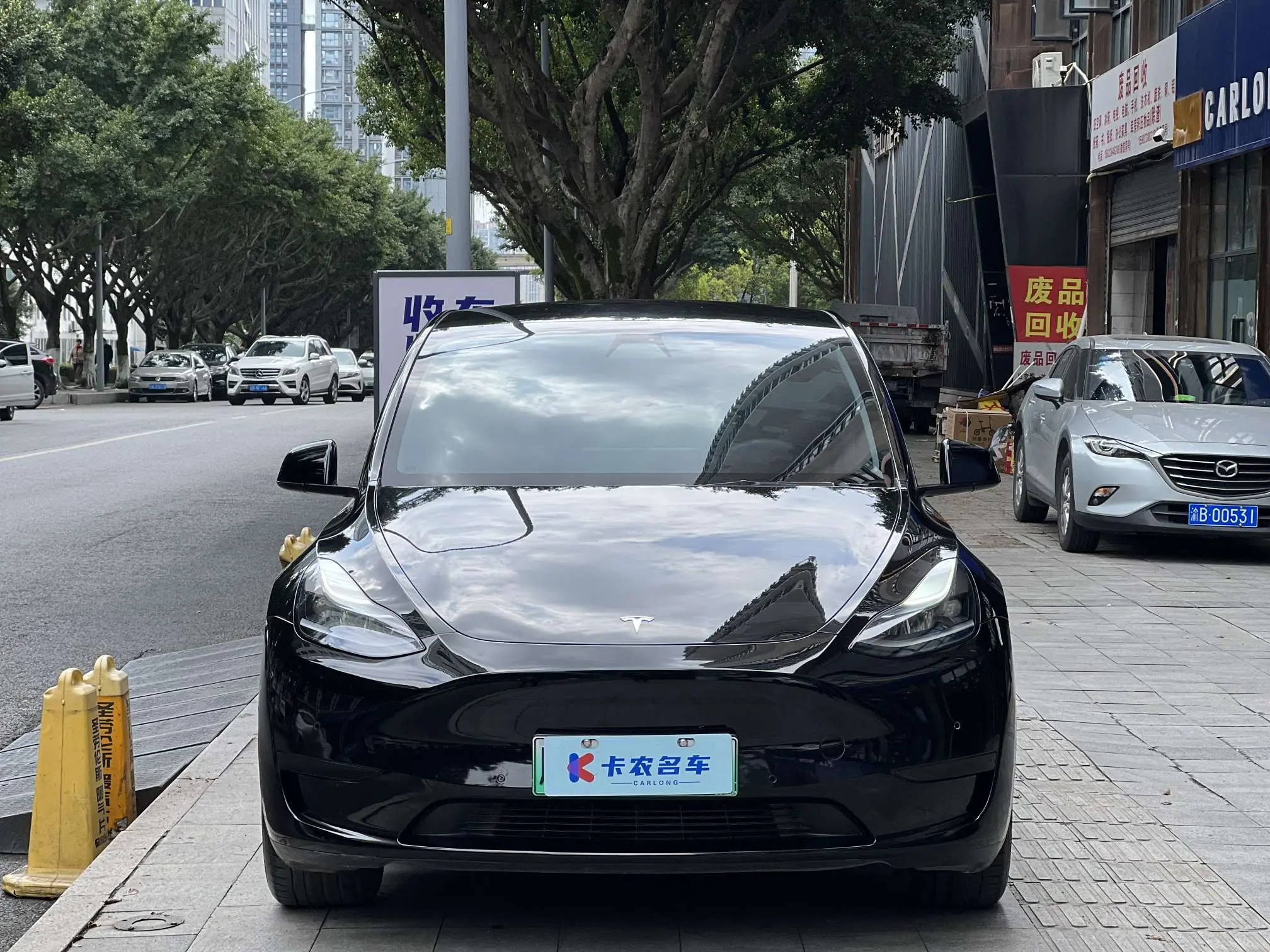 Tesla Model Y  из Китая